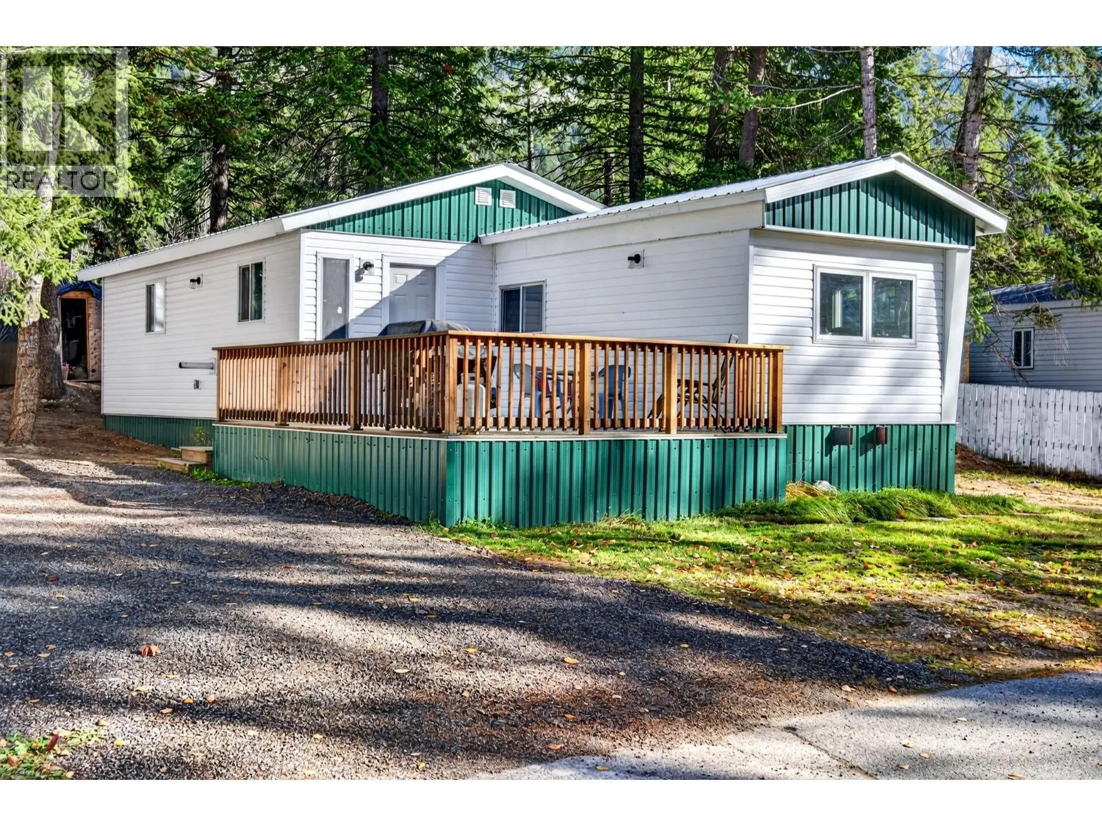 470 Reflection Lake Road Unit# 17