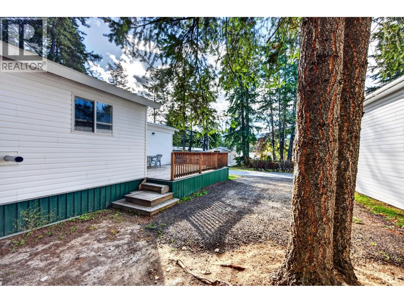 470 Reflection Lake Road Unit# 17