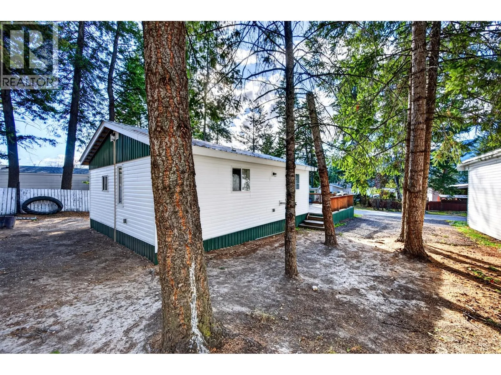 470 Reflection Lake Road Unit# 17
