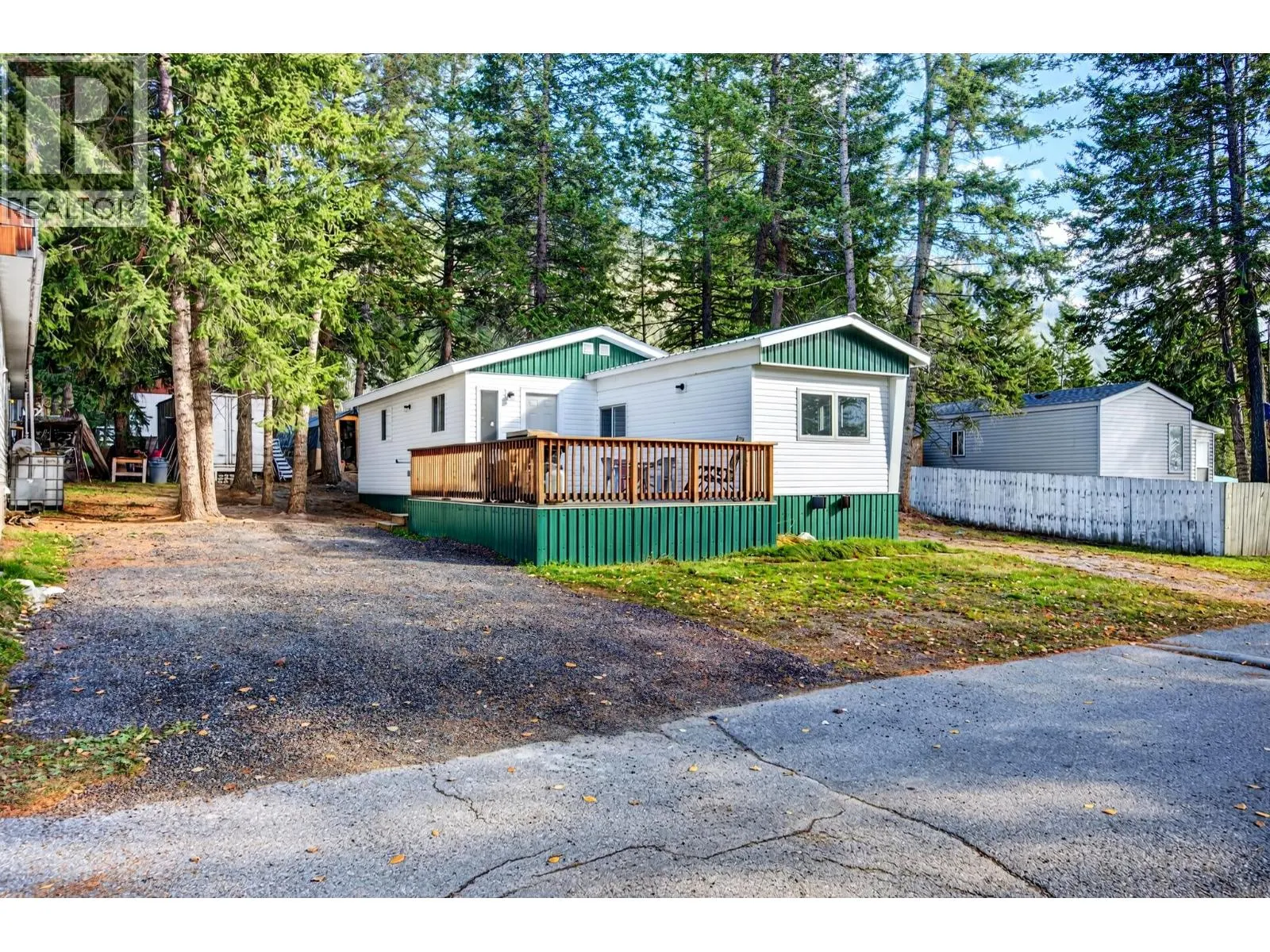 470 Reflection Lake Road Unit# 17