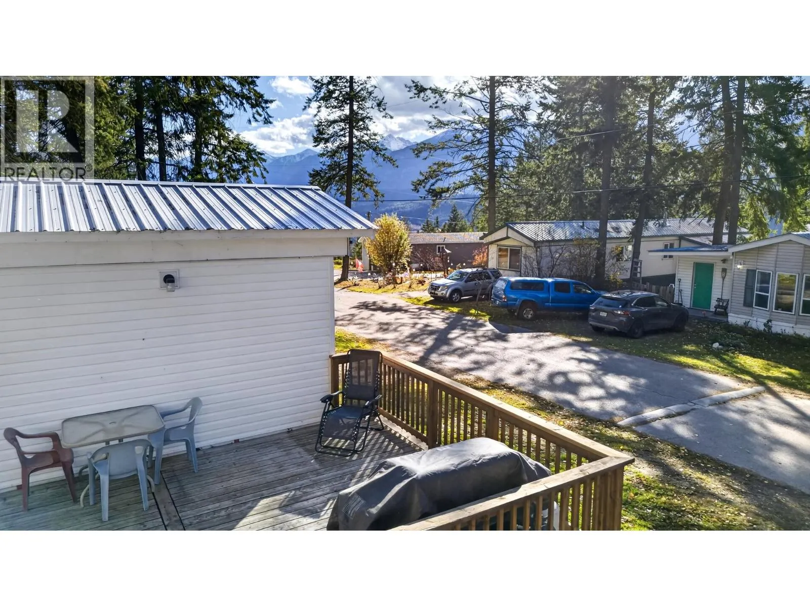 470 Reflection Lake Road Unit# 17