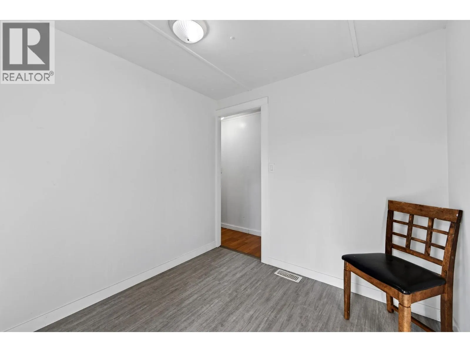 470 Reflection Lake Road Unit# 17