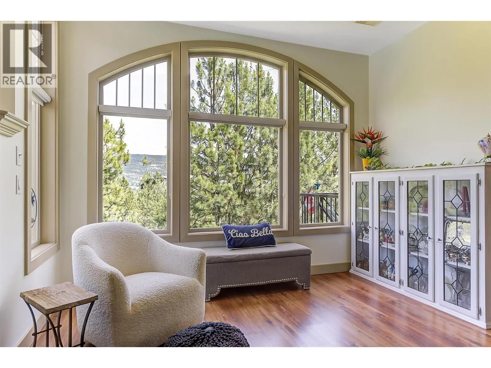 1795 Country Club Road Unit# 206