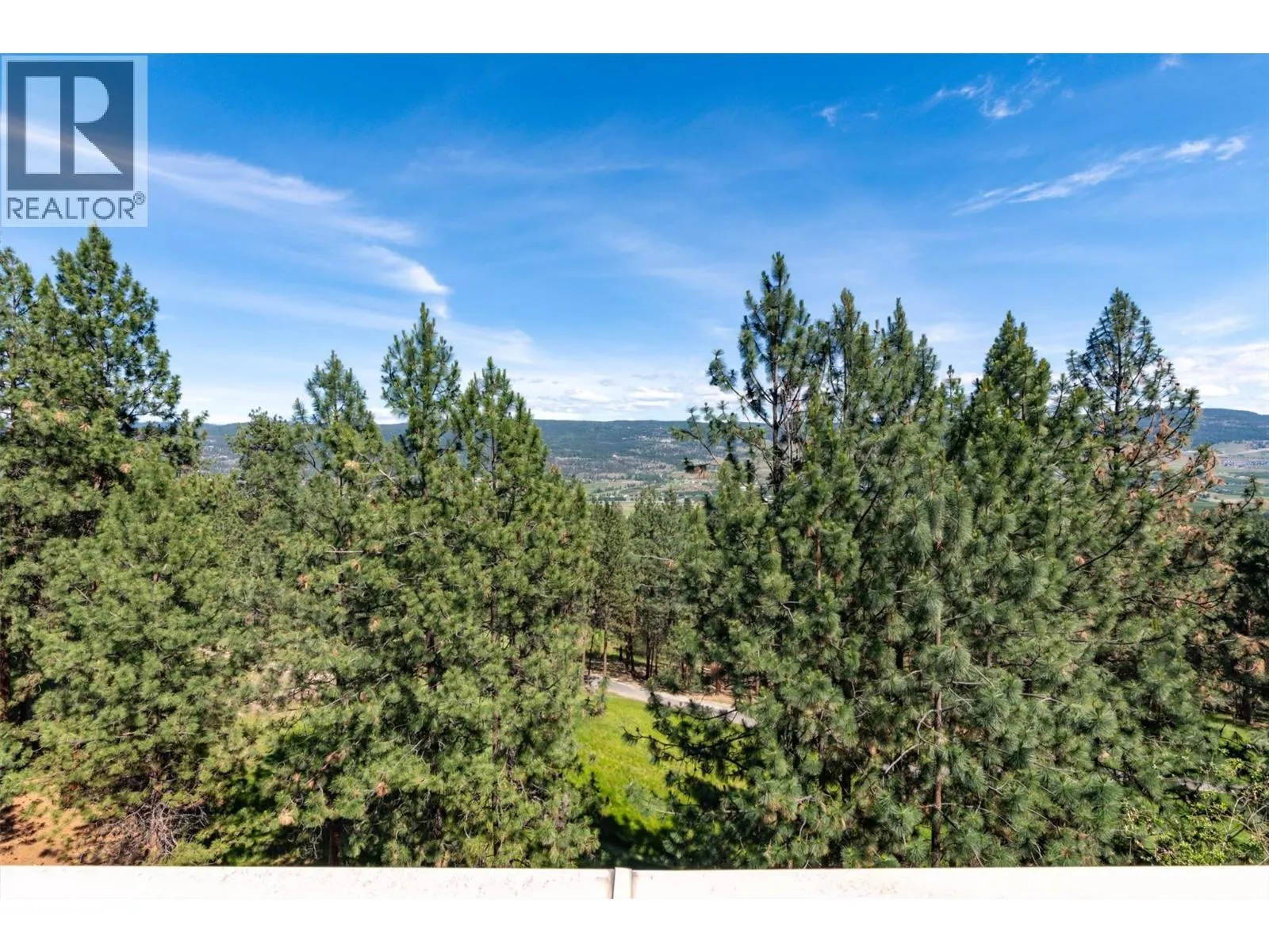 1795 Country Club Road Unit# 206