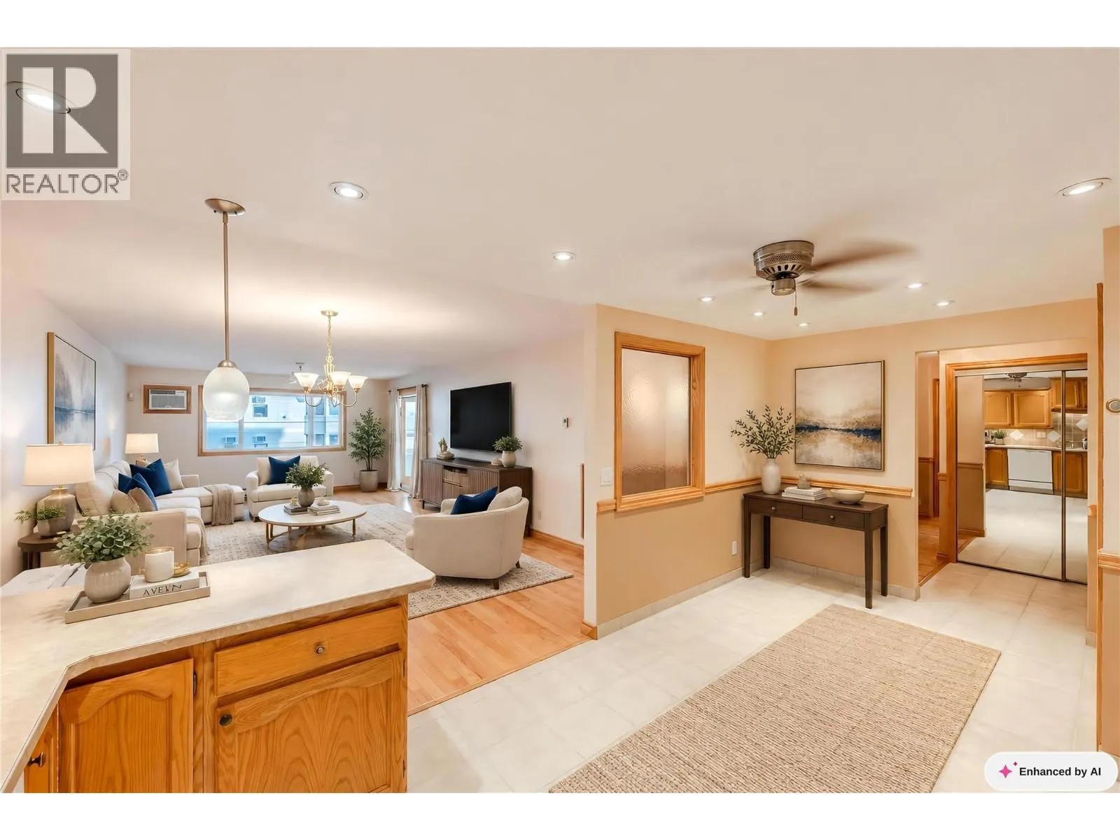 195 Warren Avenue W Unit# 204