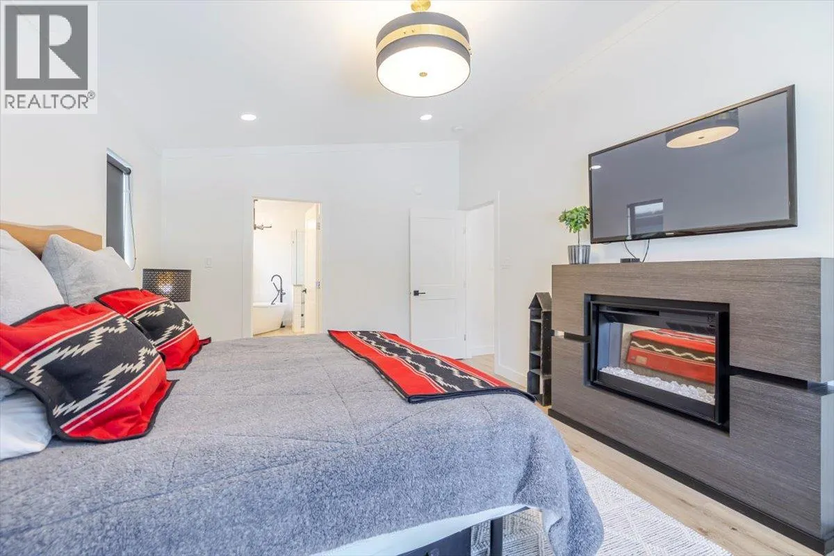 4600 Alpine Way