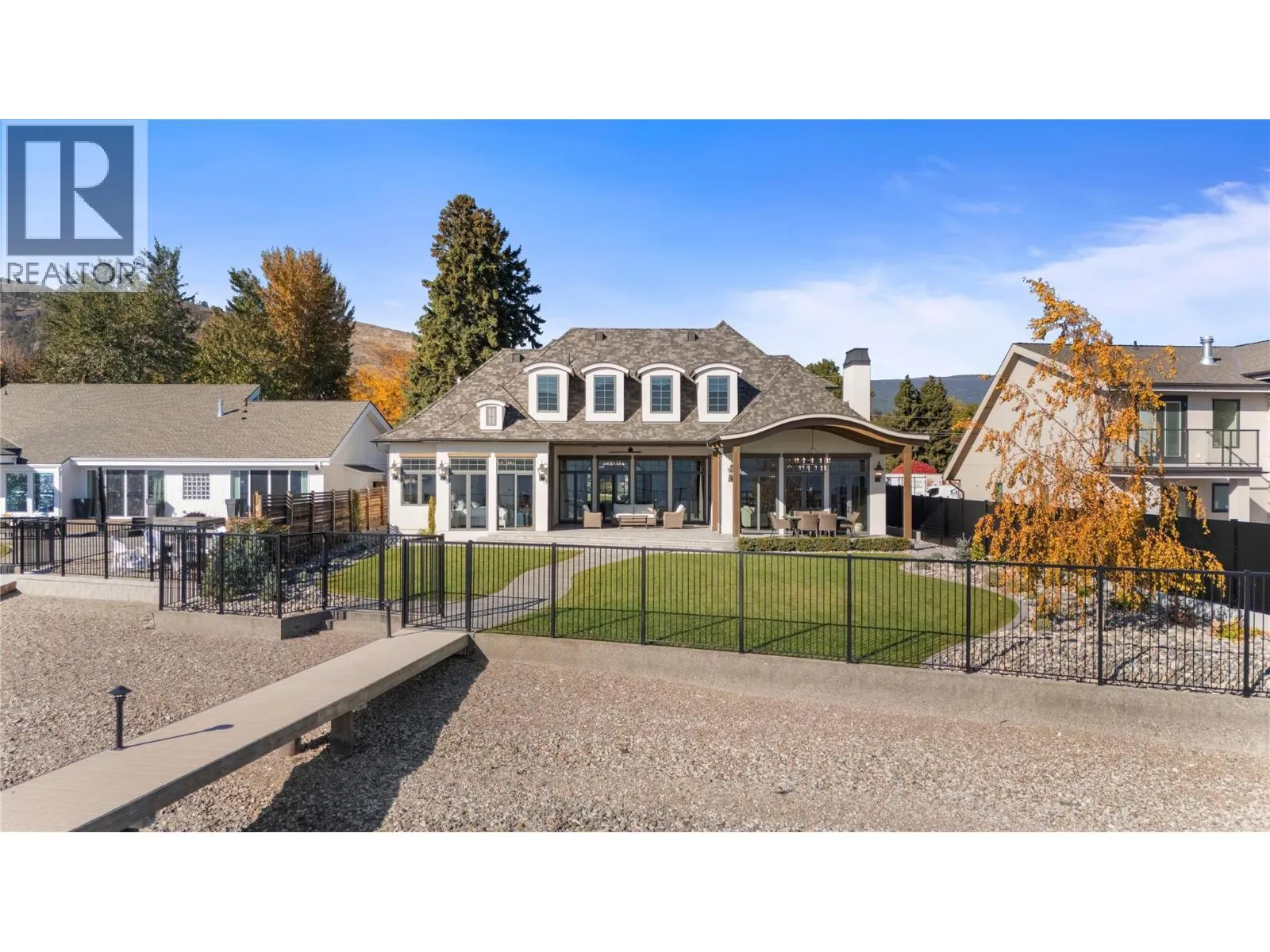 2389 George Court