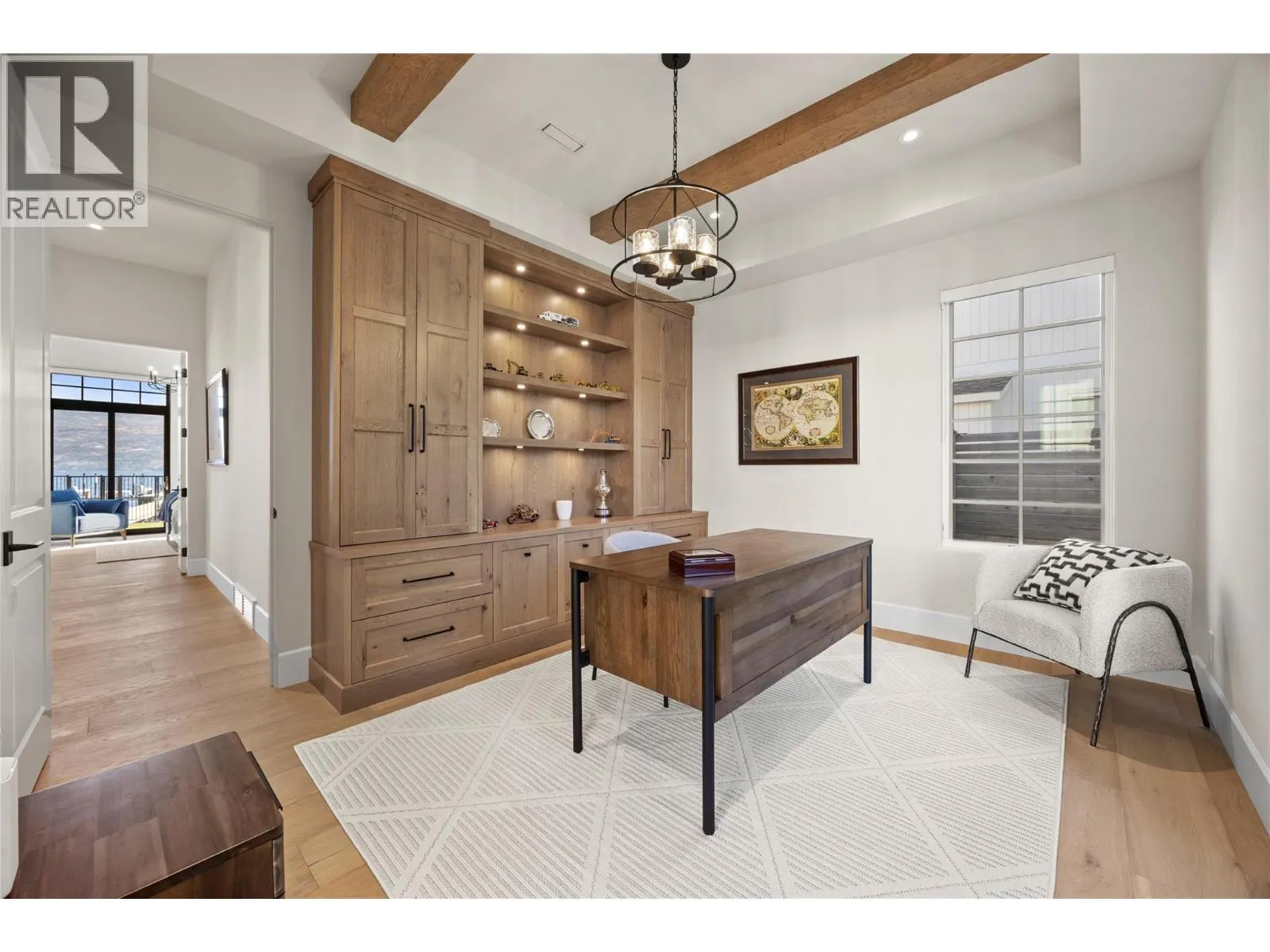 2389 George Court