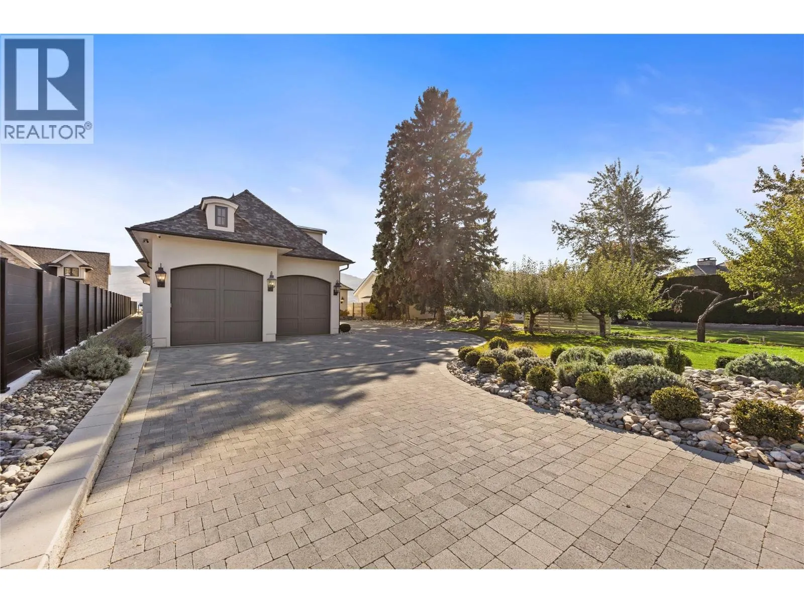 2389 George Court