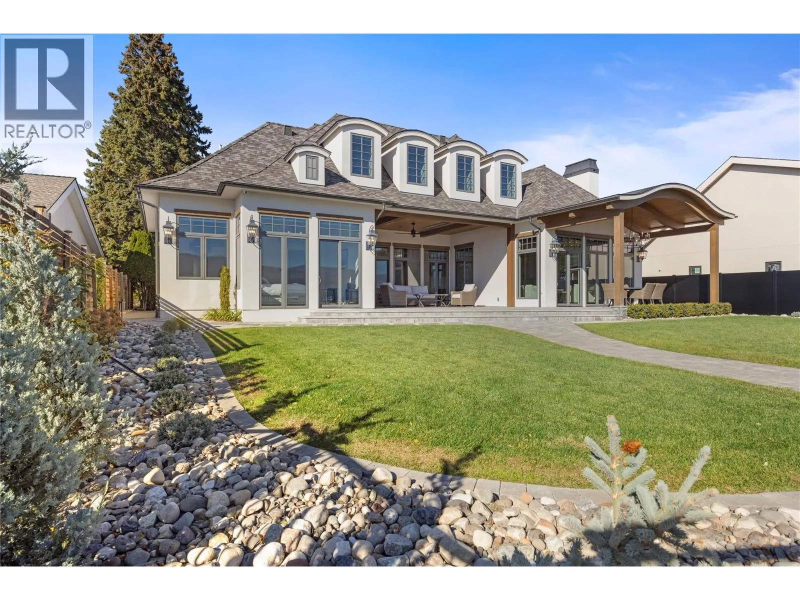 2389 George Court