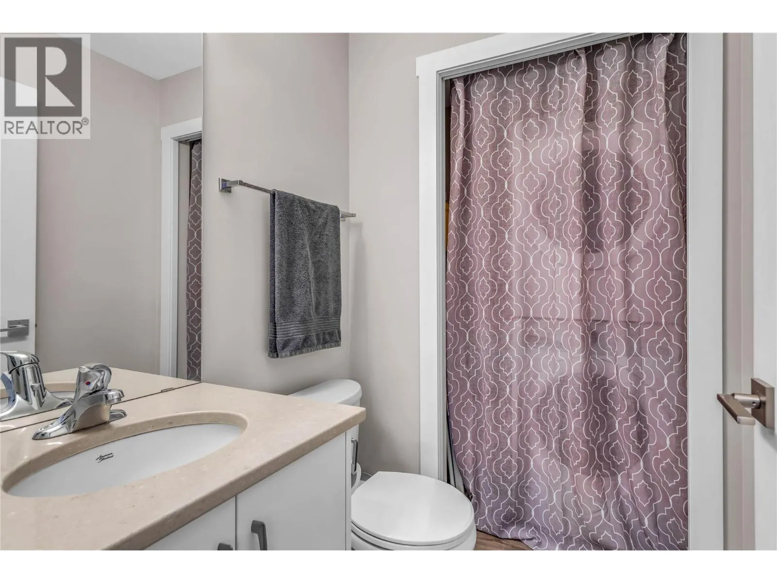 3090 Burtch Road Unit# 204