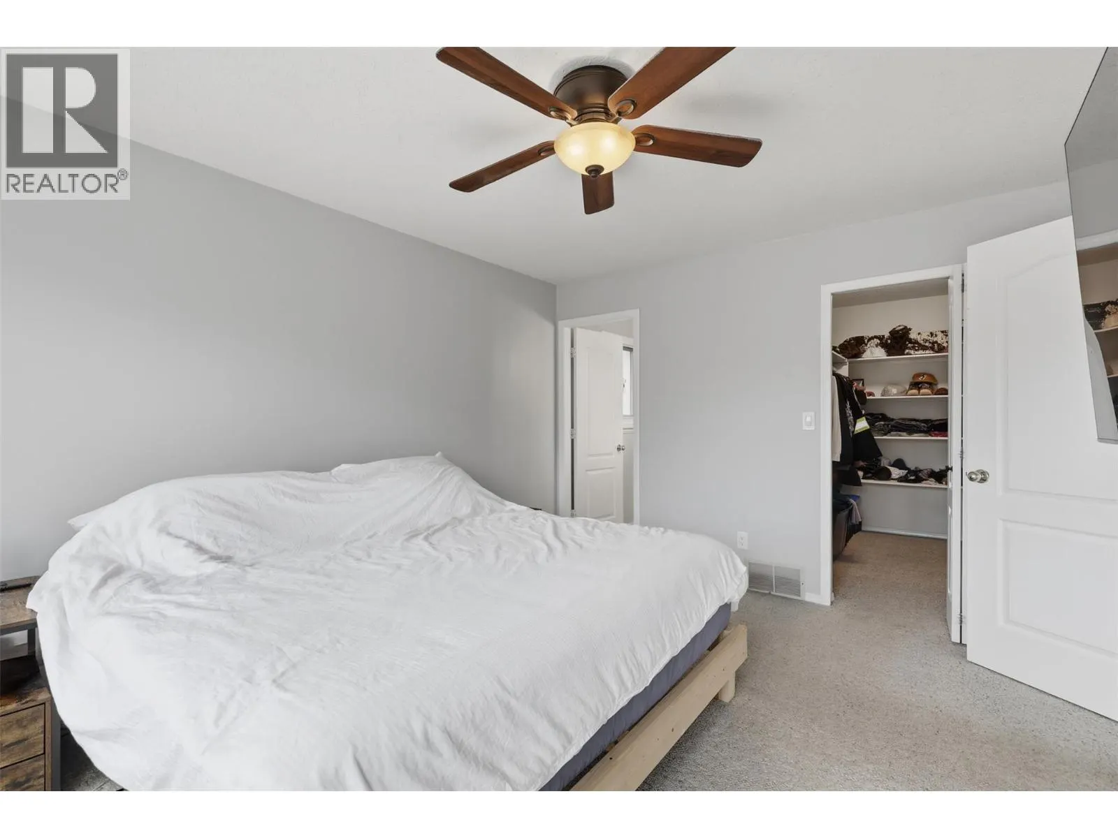 801 ALPINE Terrace