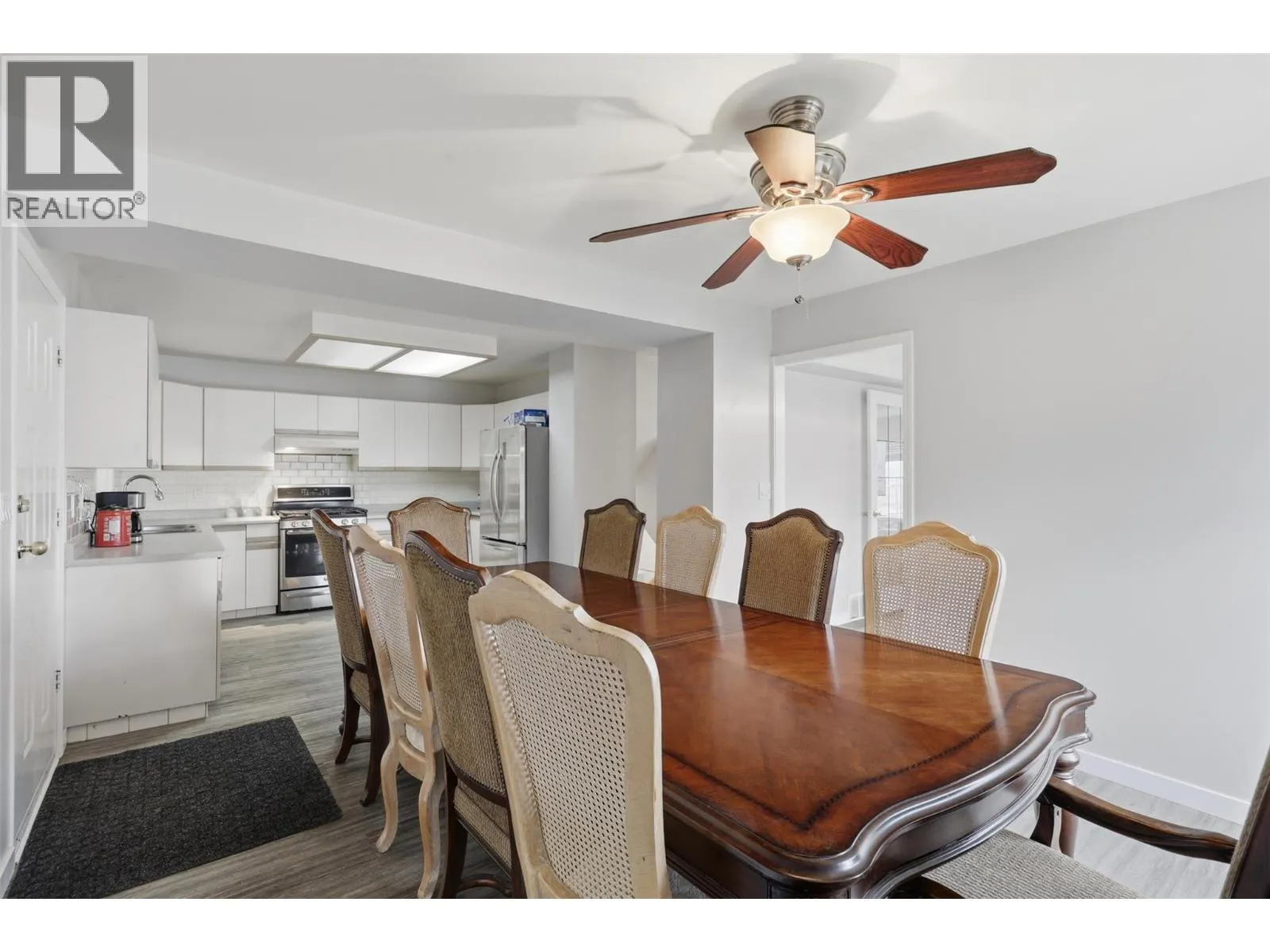 801 ALPINE Terrace