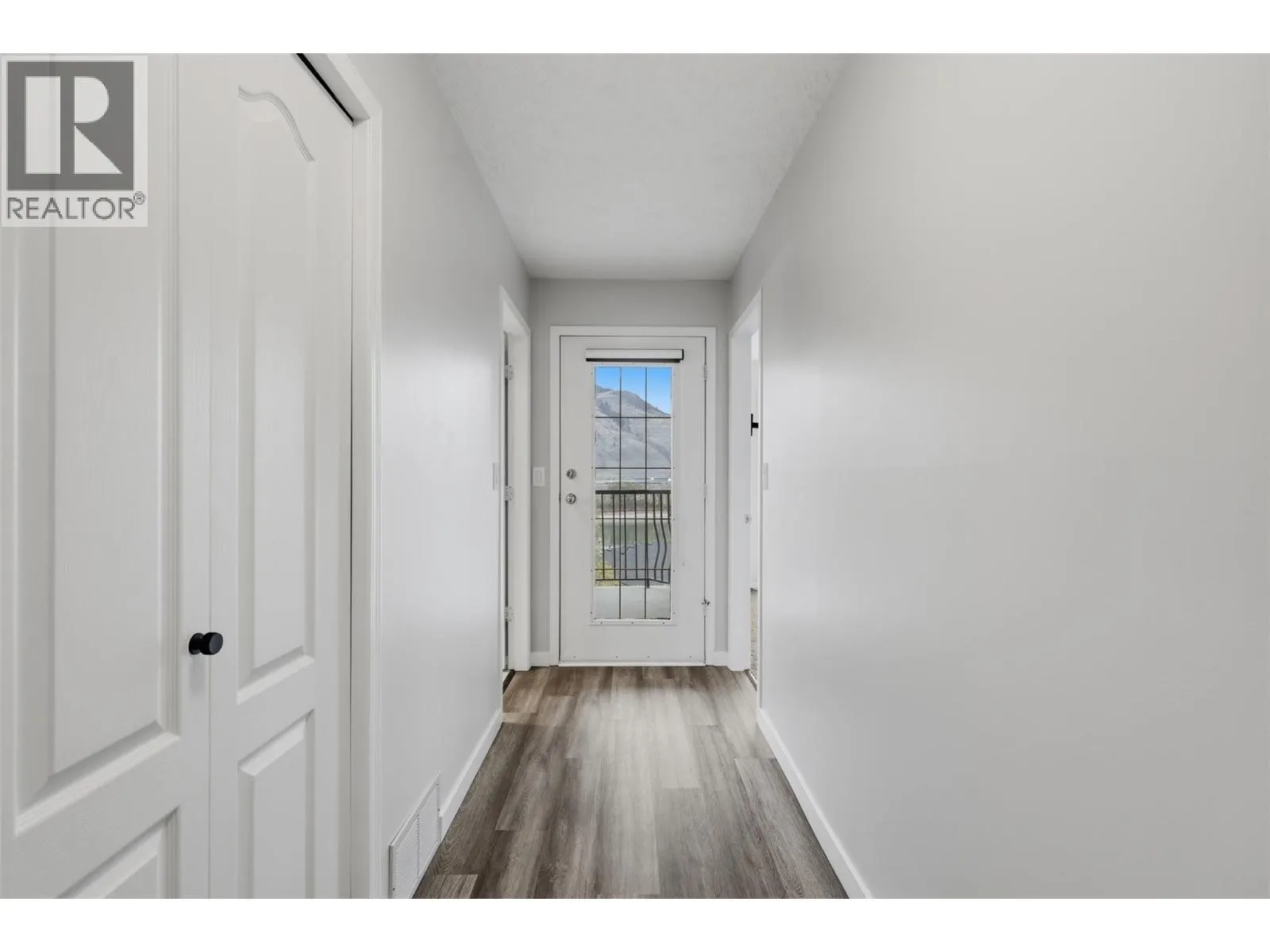 801 ALPINE Terrace