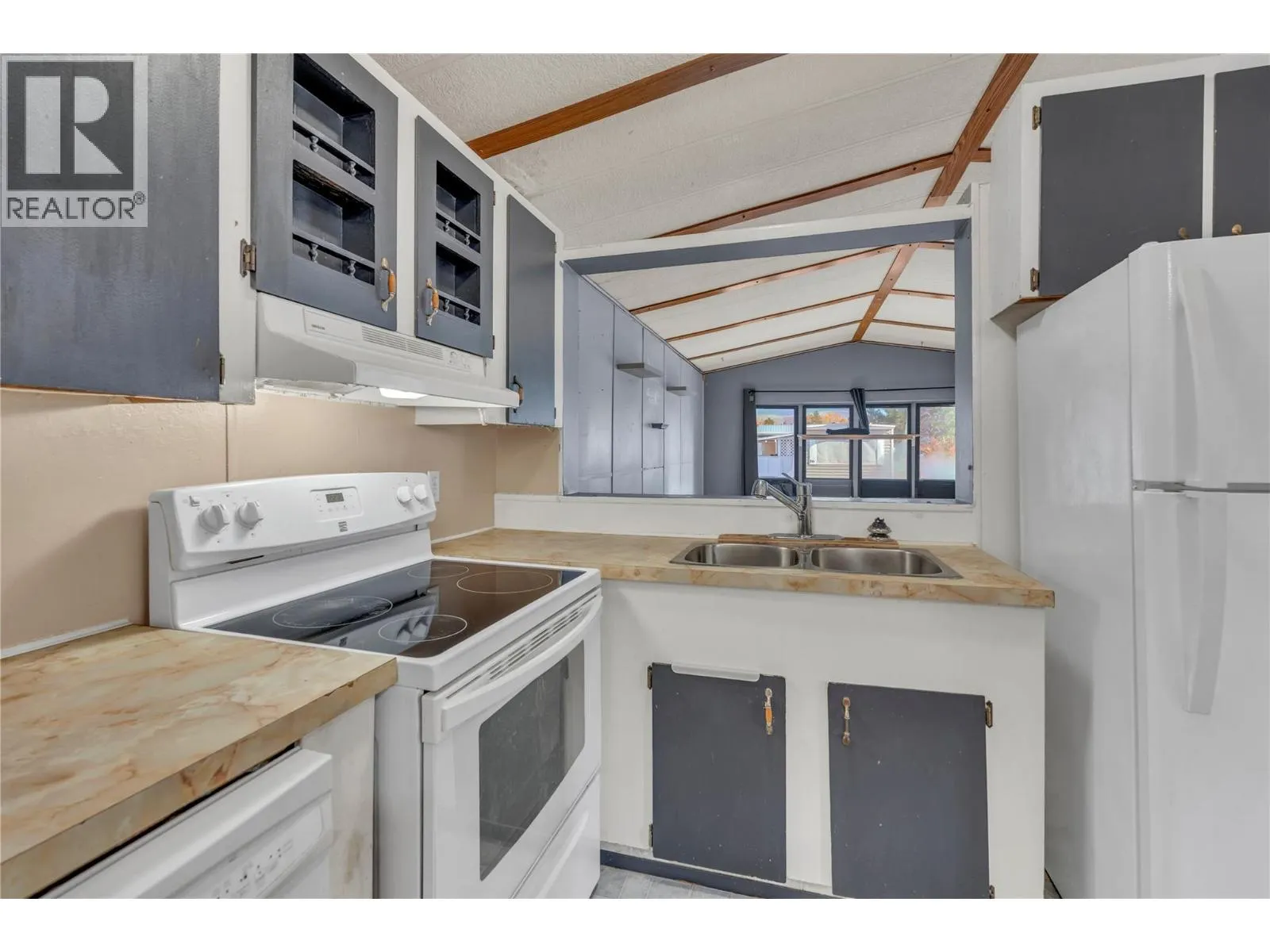 473 Corina Ave Unit# 50