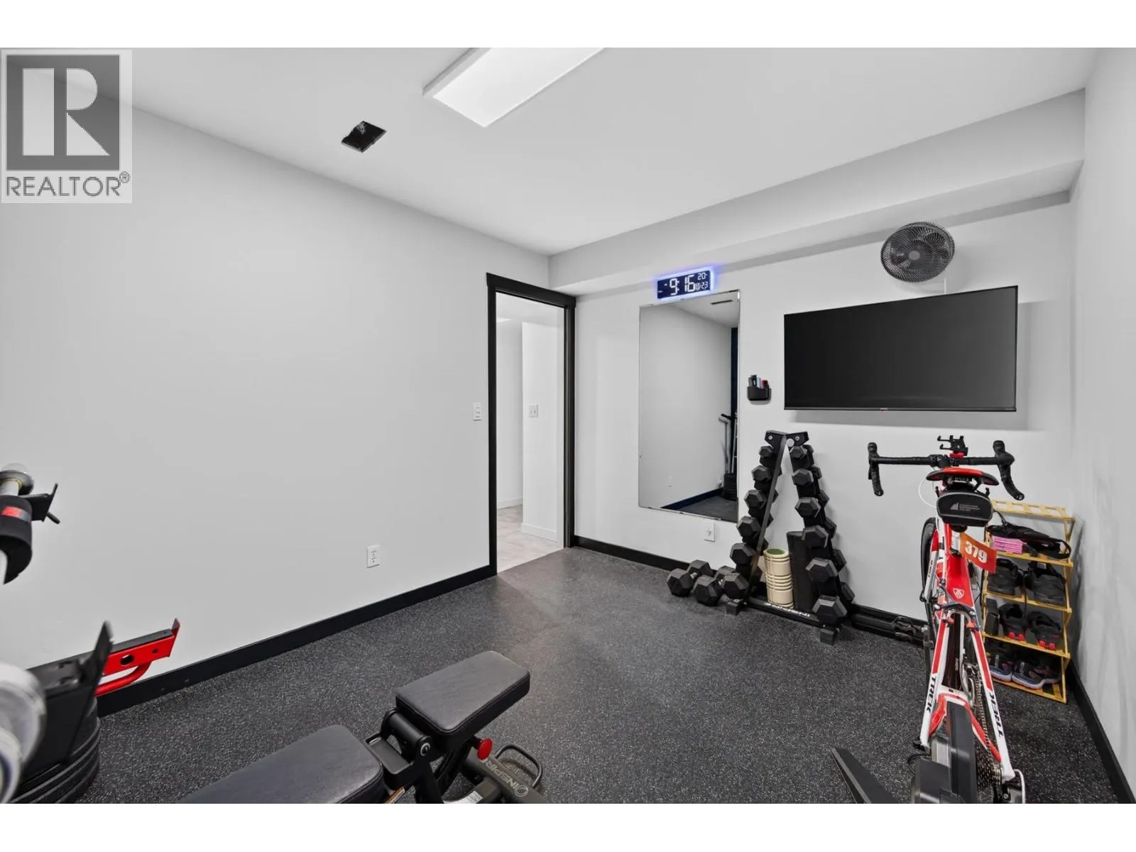 1432 Mt Dufferin Drive