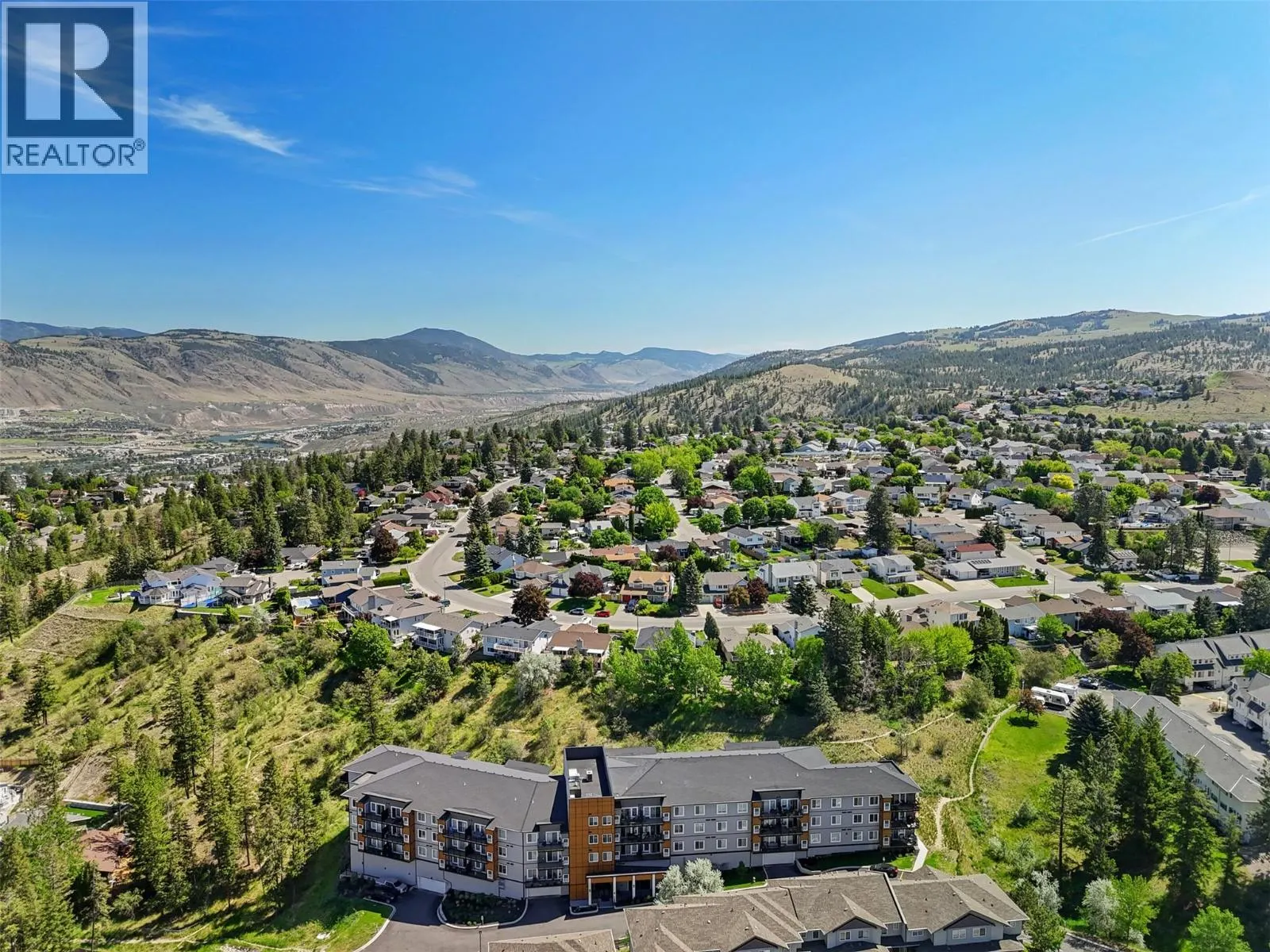 2046 ROBSON Place Unit# 405