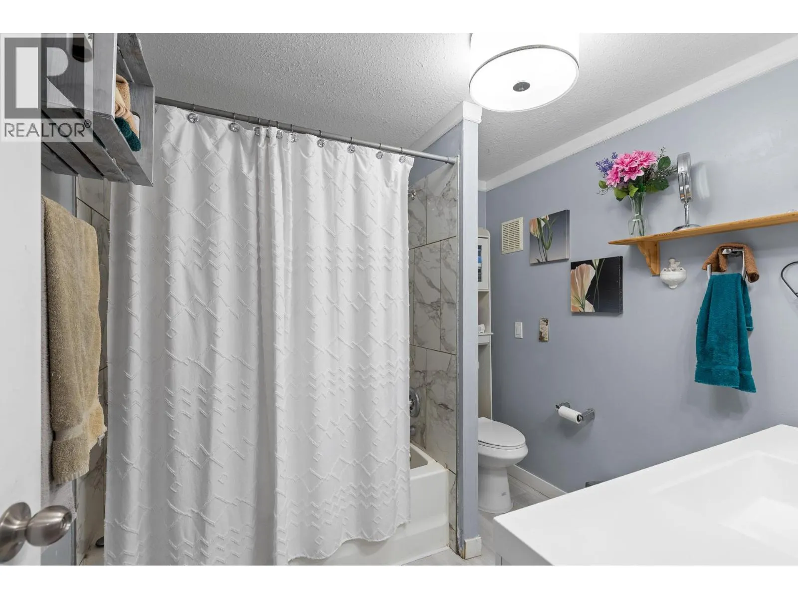 1699 Ross Road Unit# 106