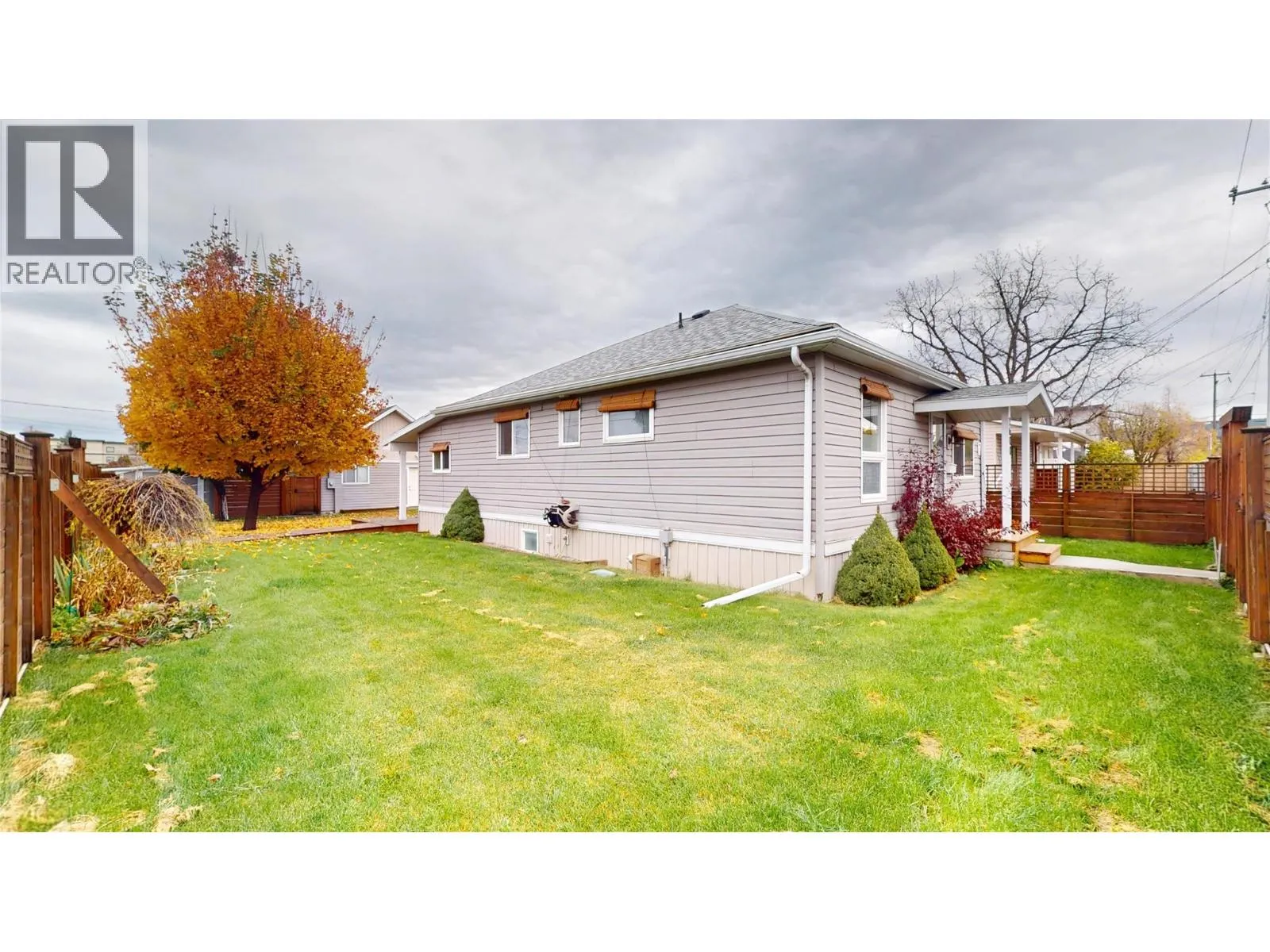 1600 4Th Street N