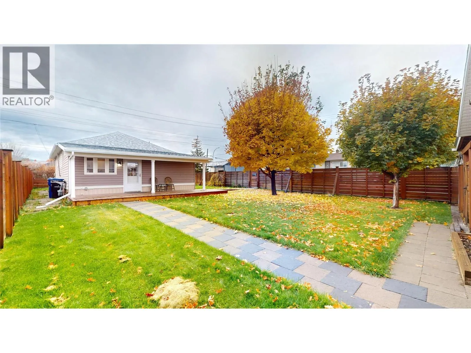 1600 4Th Street N