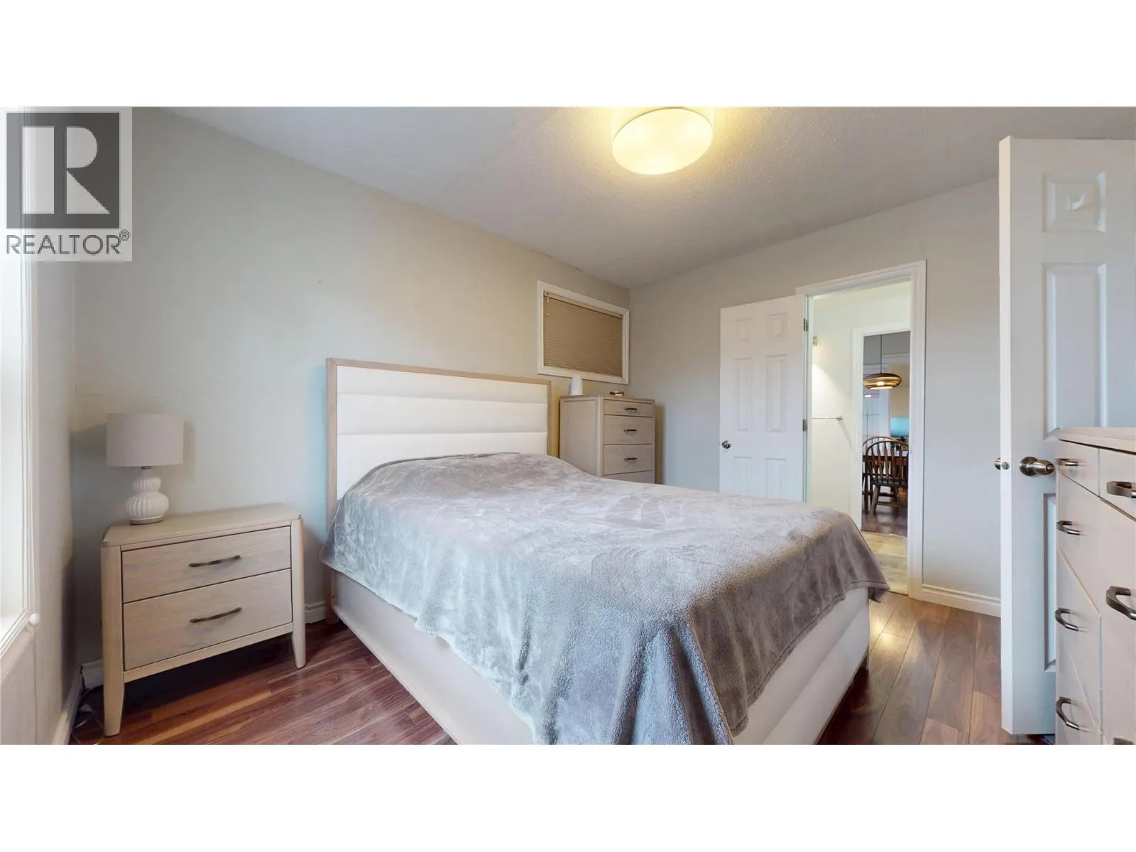 1600 4Th Street N