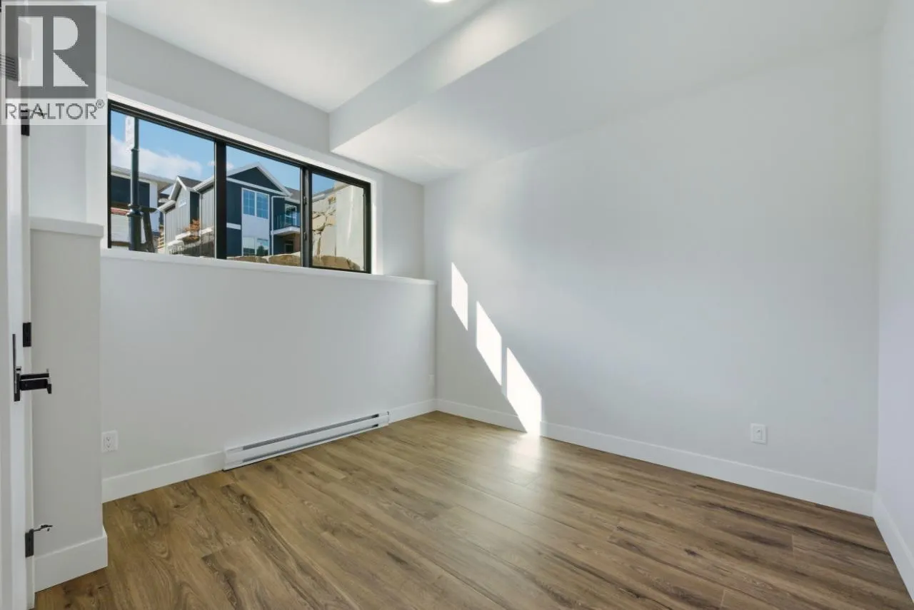 1120 Collinson Court