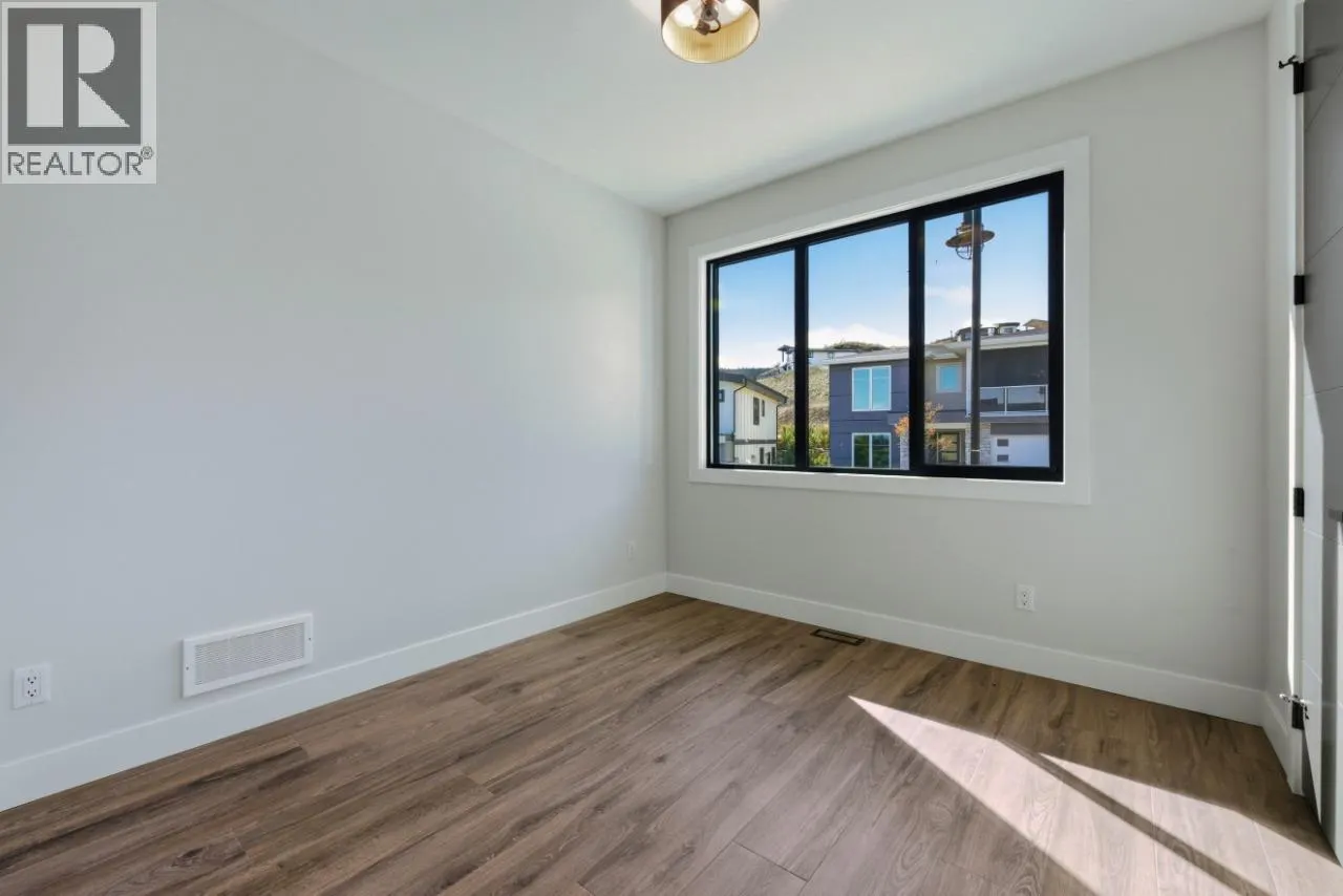 1120 Collinson Court