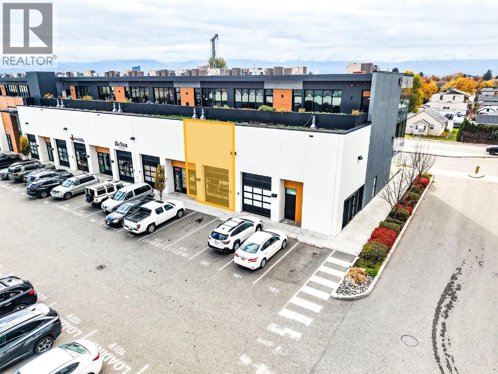 810 Clement Avenue Unit# 102