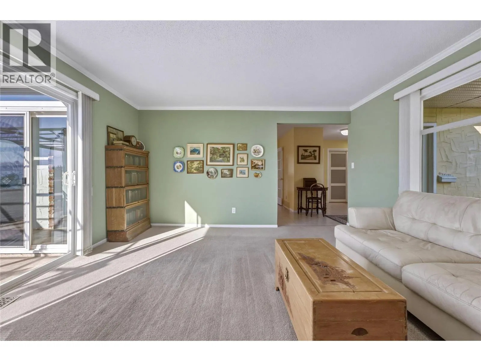 9102 Cherry Lane