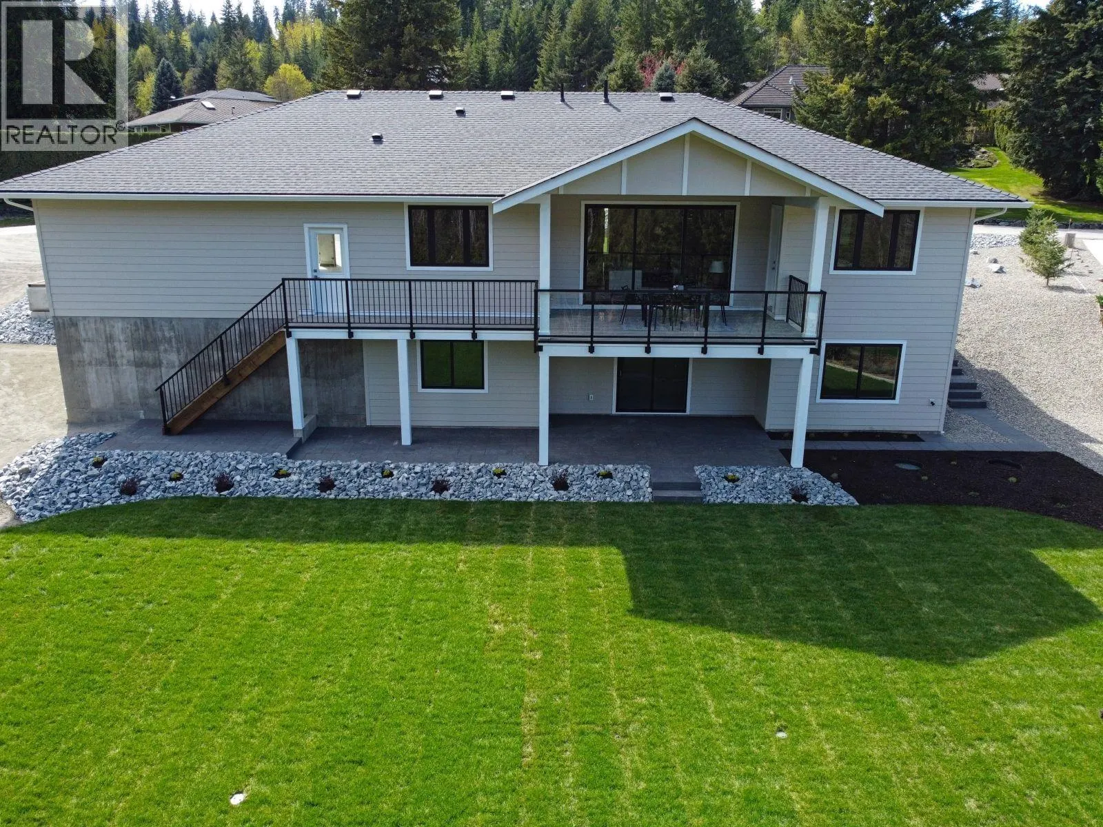 2799 Mountview Drive