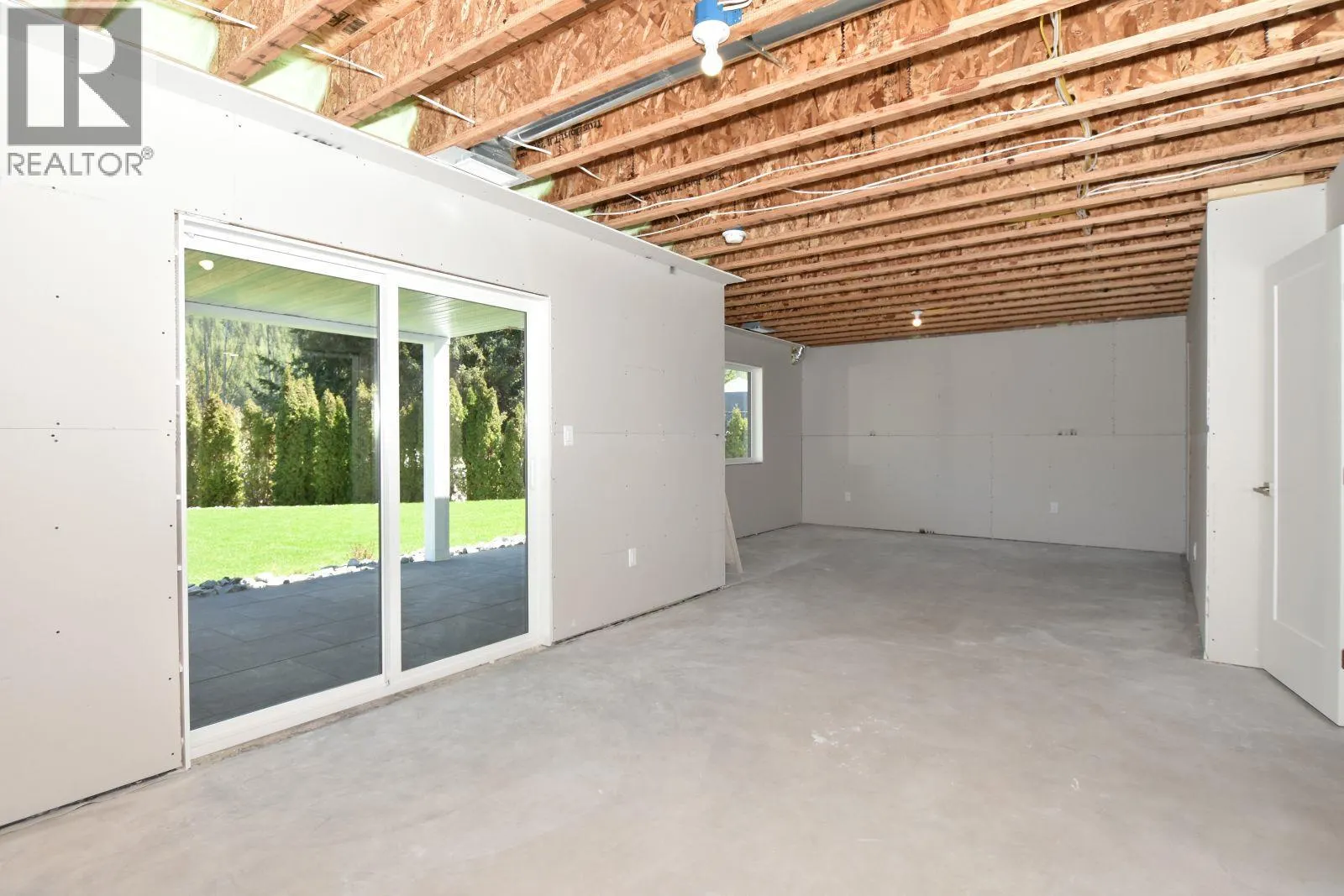 2799 Mountview Drive