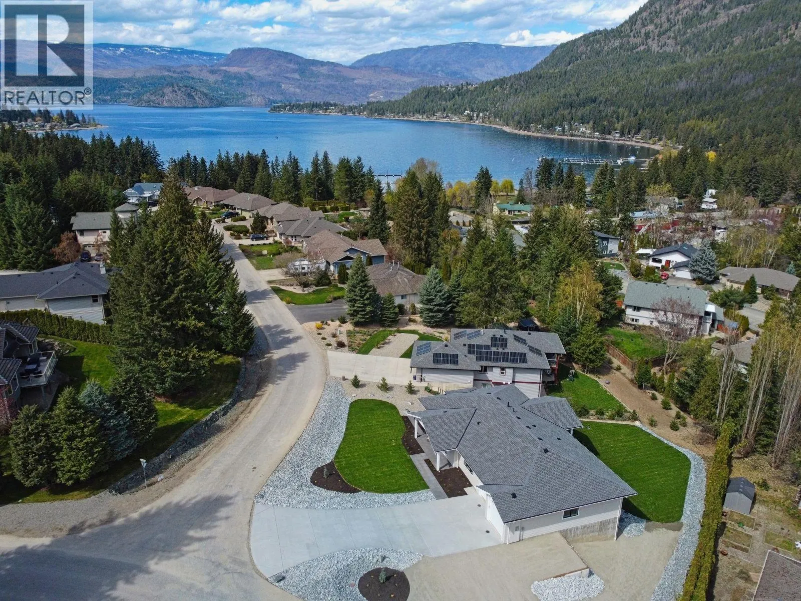 2799 Mountview Drive