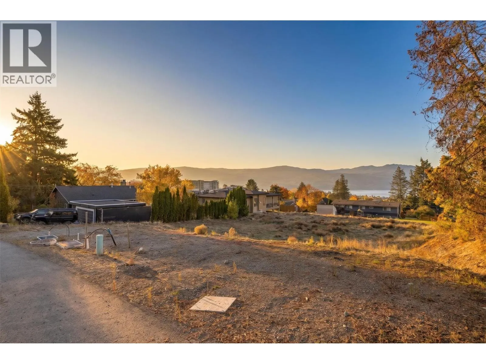 940 Skyline Road