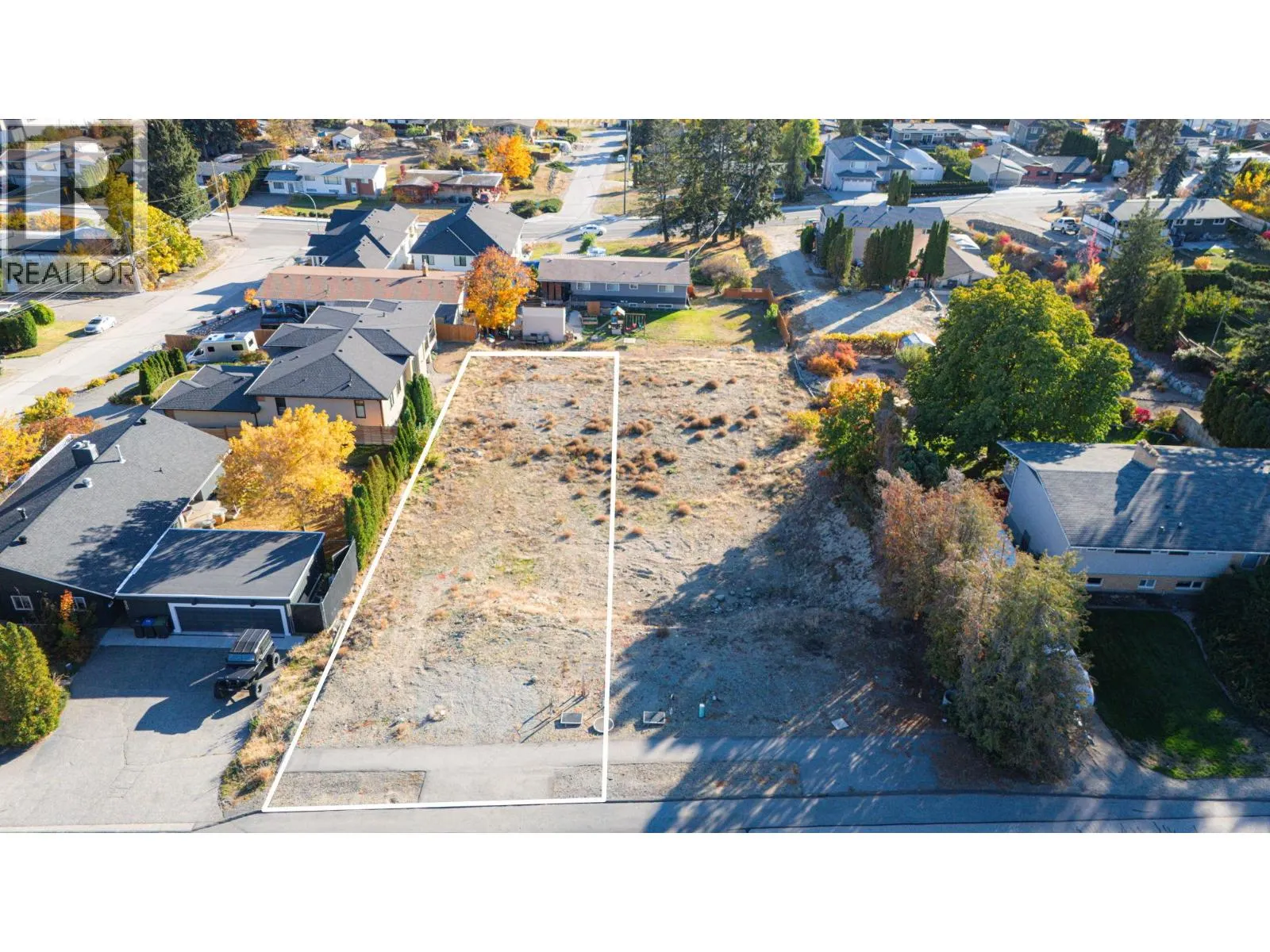 950 Skyline Road