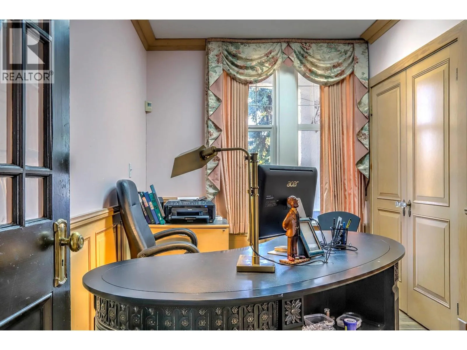 5440-5482 Silver Star Road