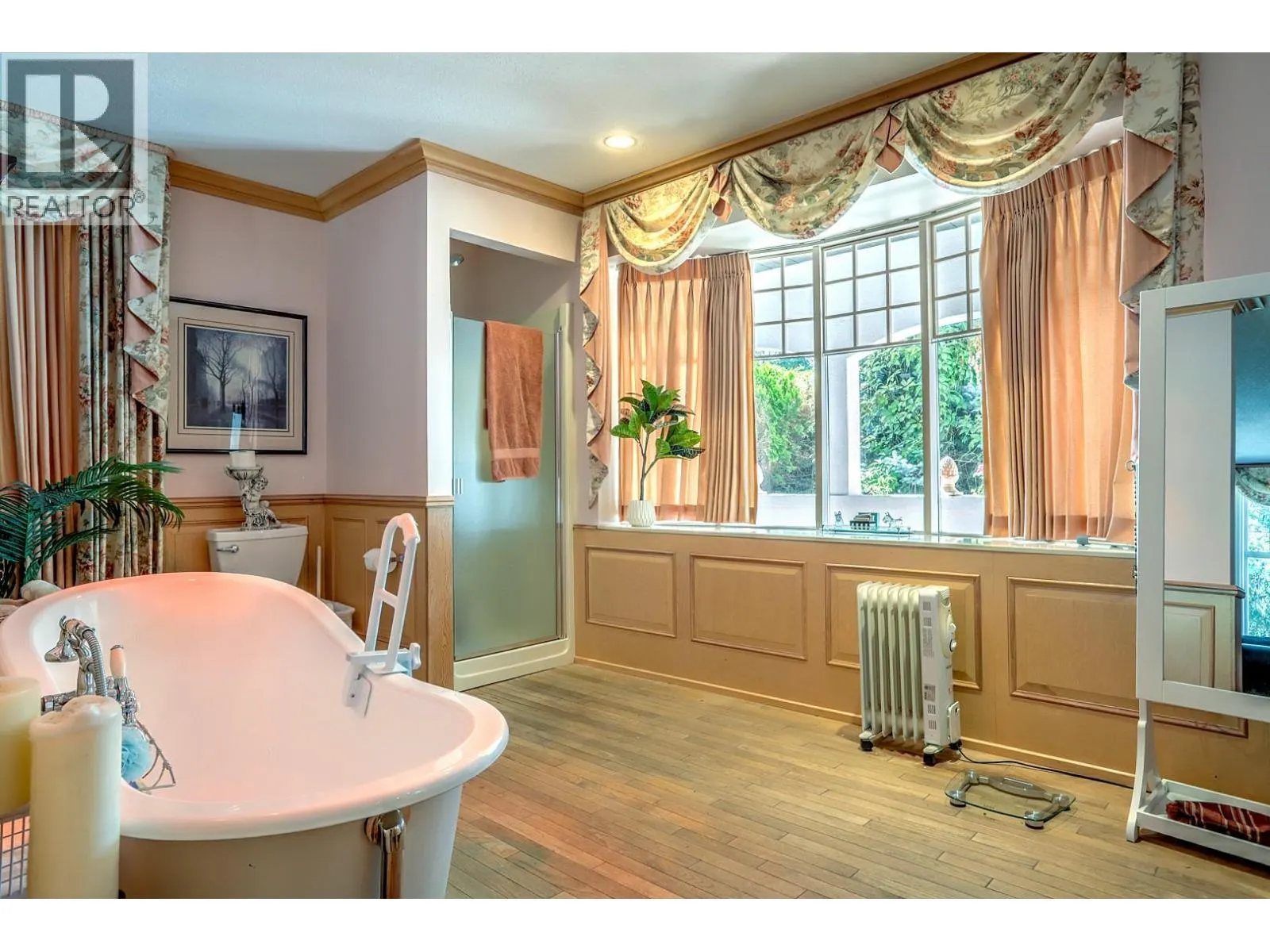 5440-5482 Silver Star Road