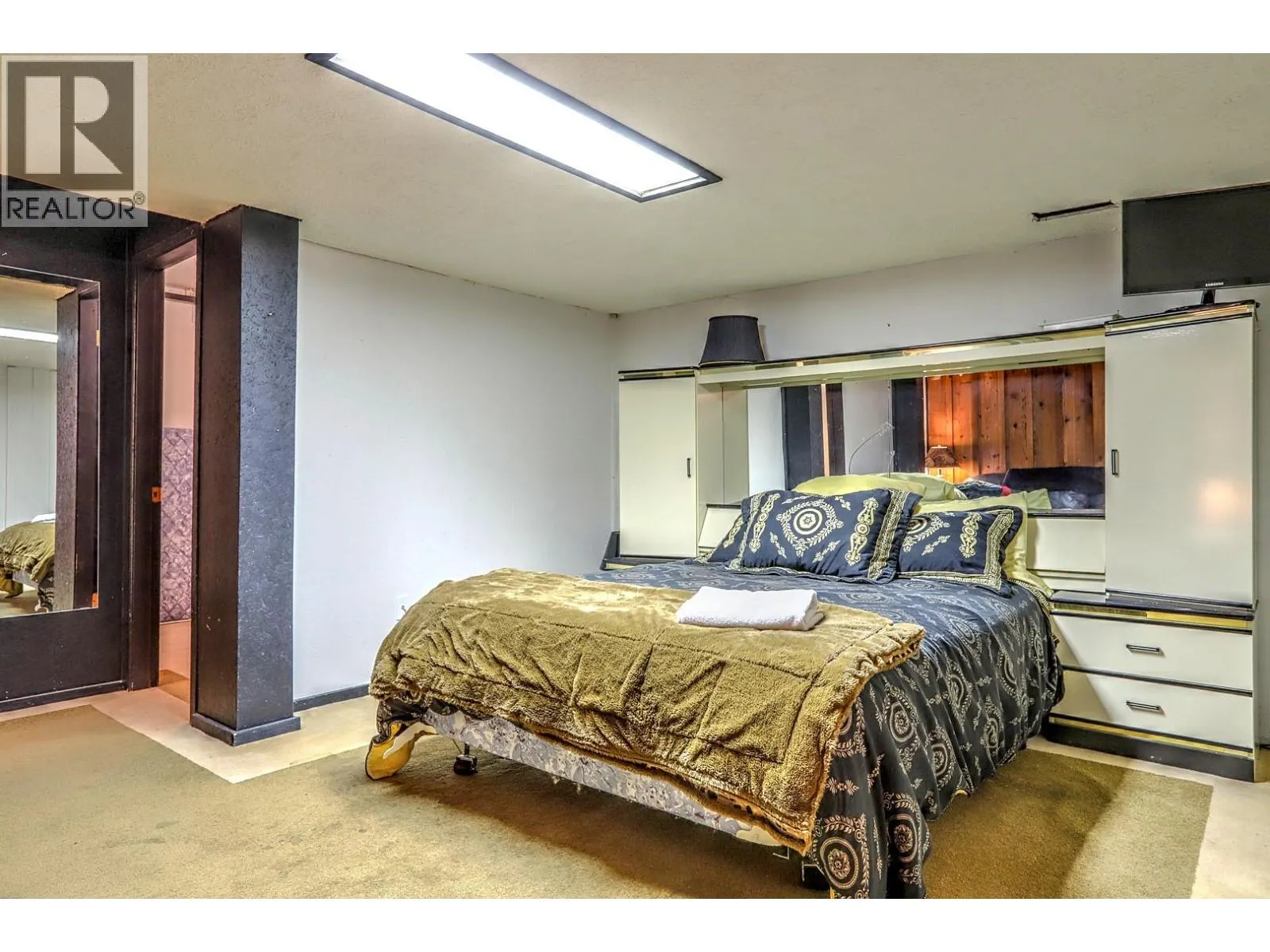 5440-5482 Silver Star Road
