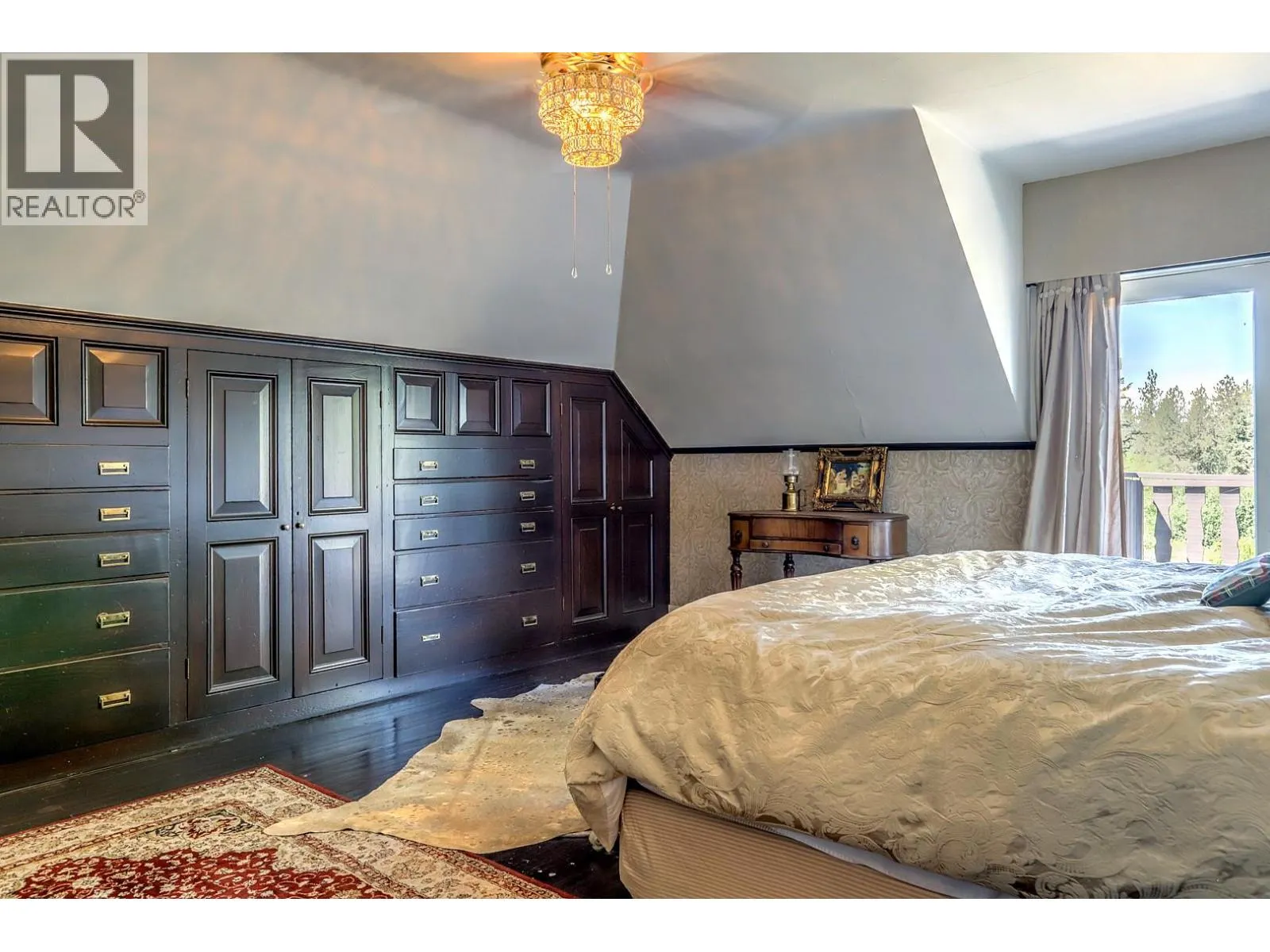 5440-5482 Silver Star Road