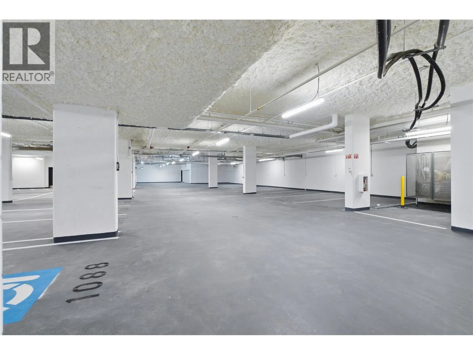 460 Nicola Street Unit# 902