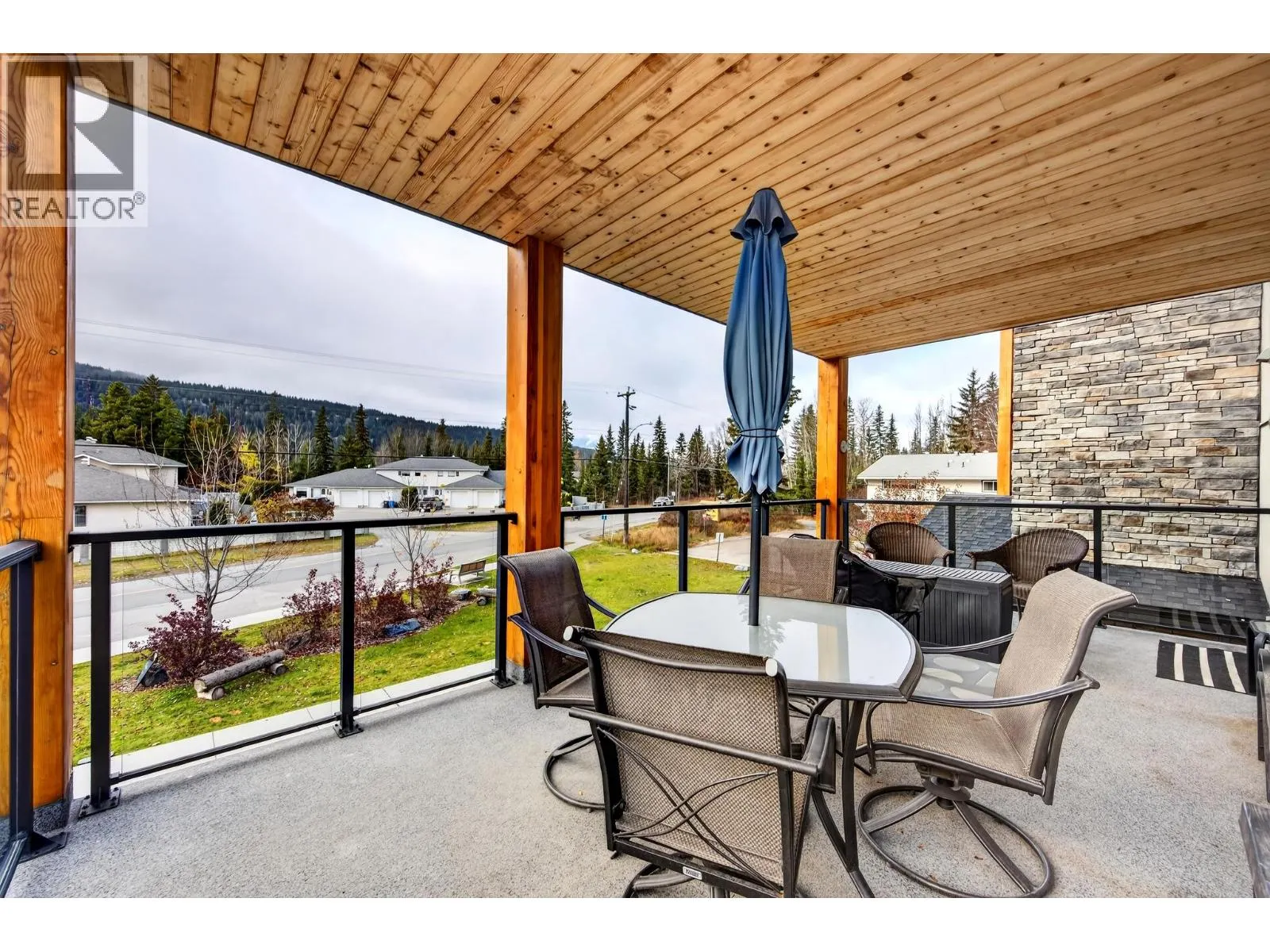 410 5th Avenue S Unit# 2206