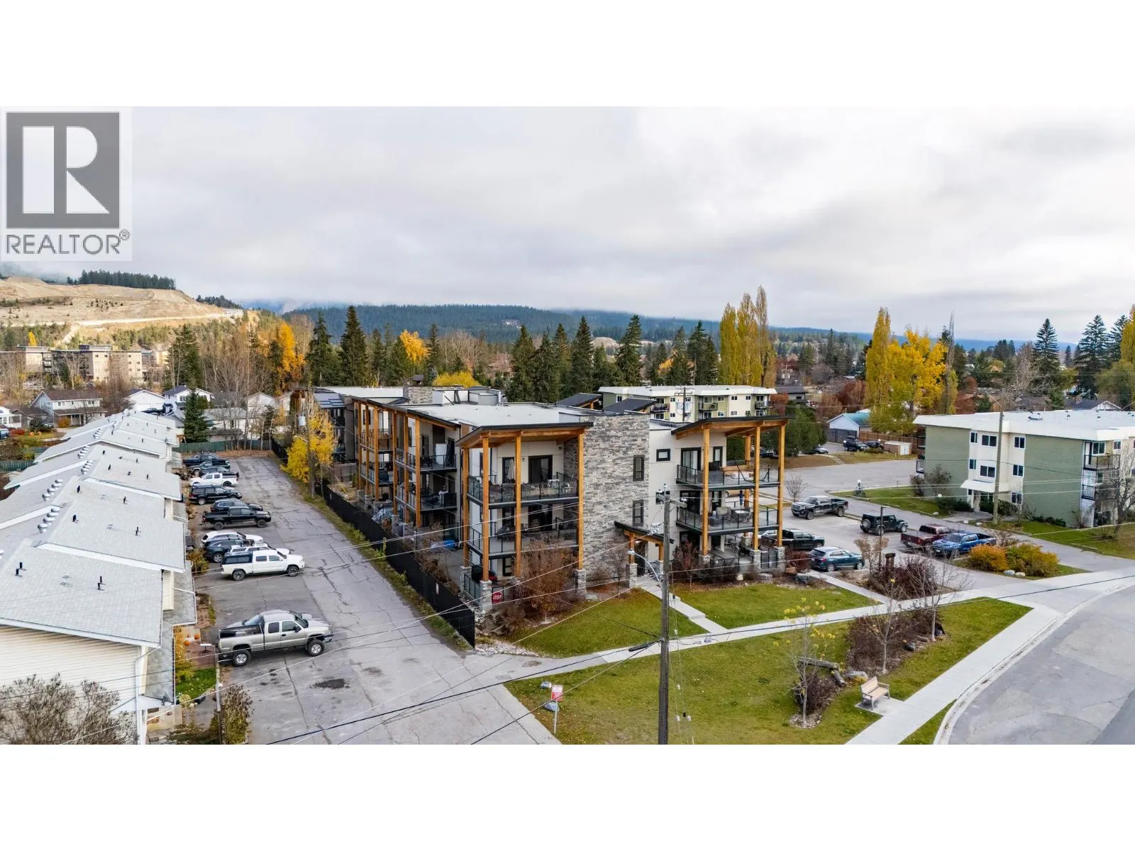 410 5th Avenue S Unit# 2206