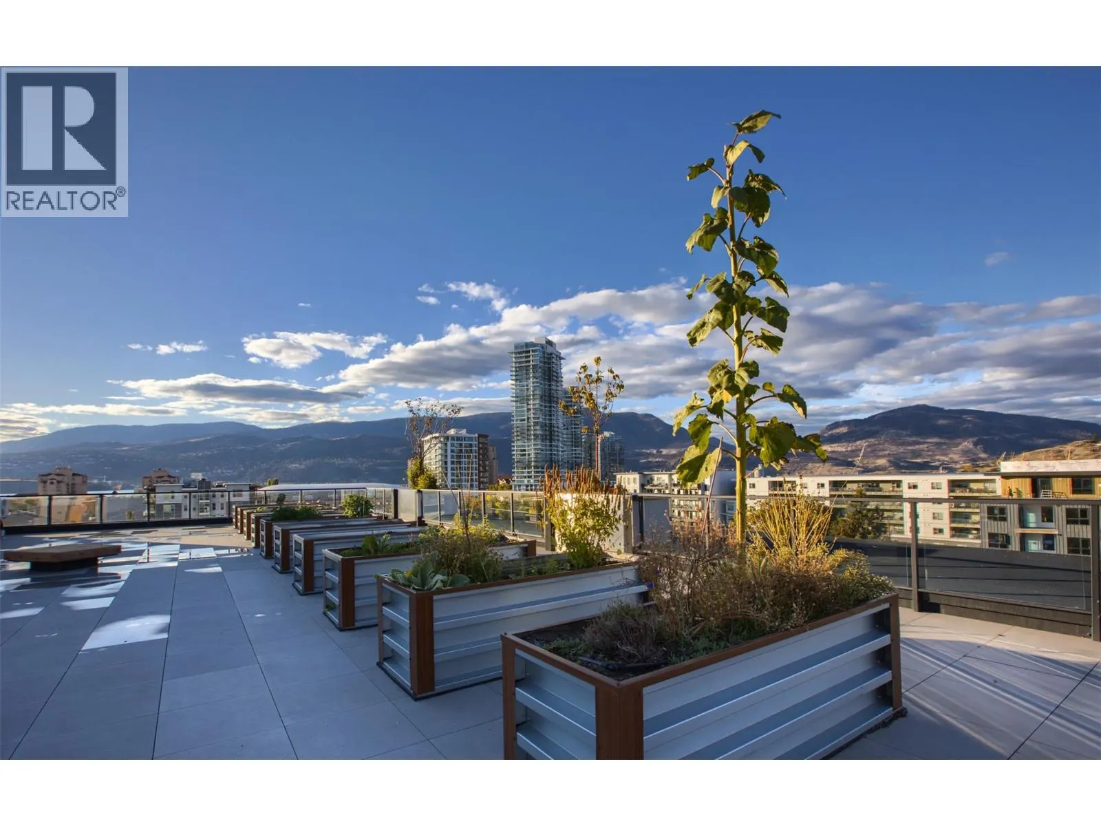 604 Cawston Avenue Unit# 415