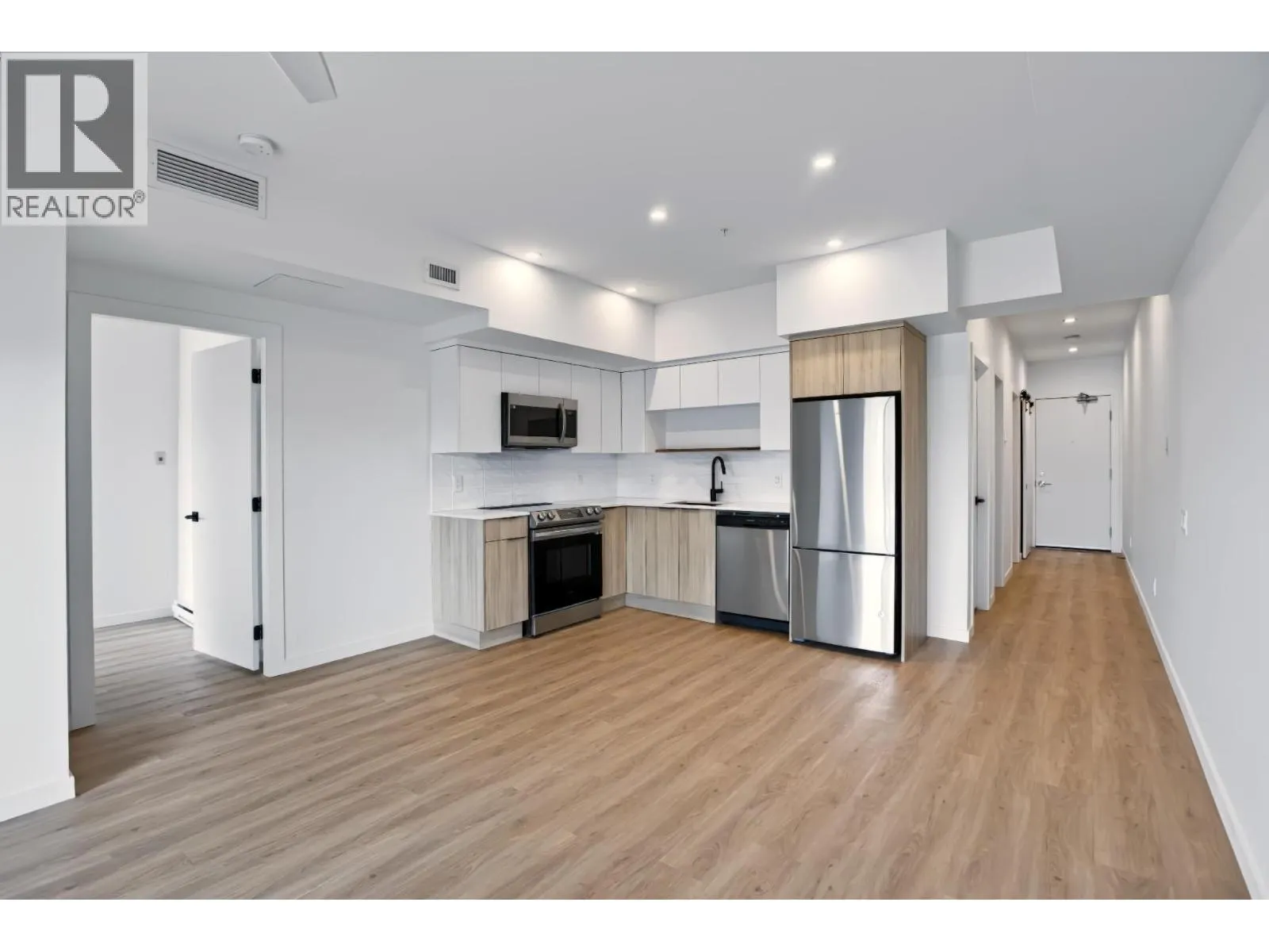 604 Cawston Avenue Unit# 415