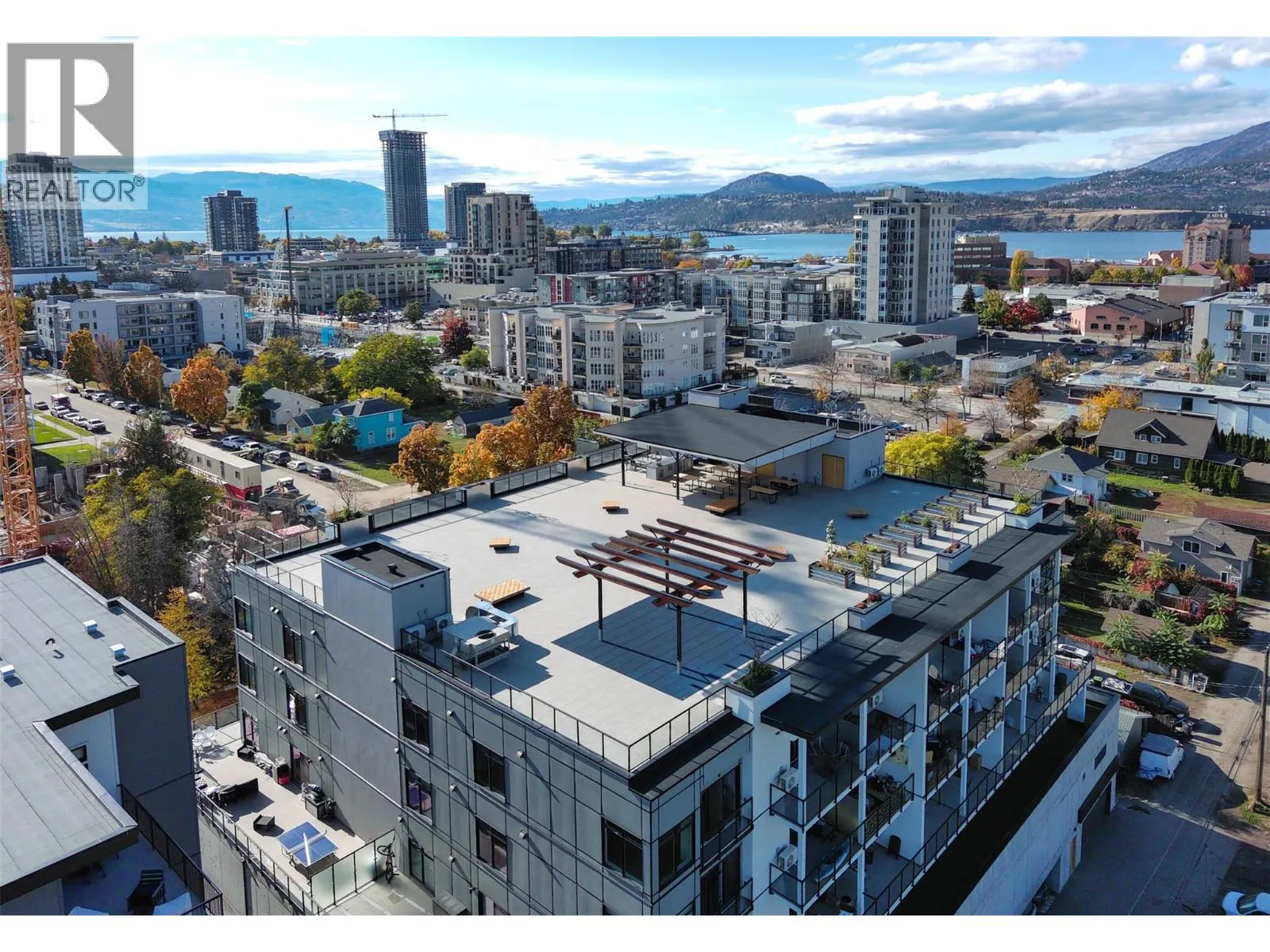 604 Cawston Avenue Unit# 415