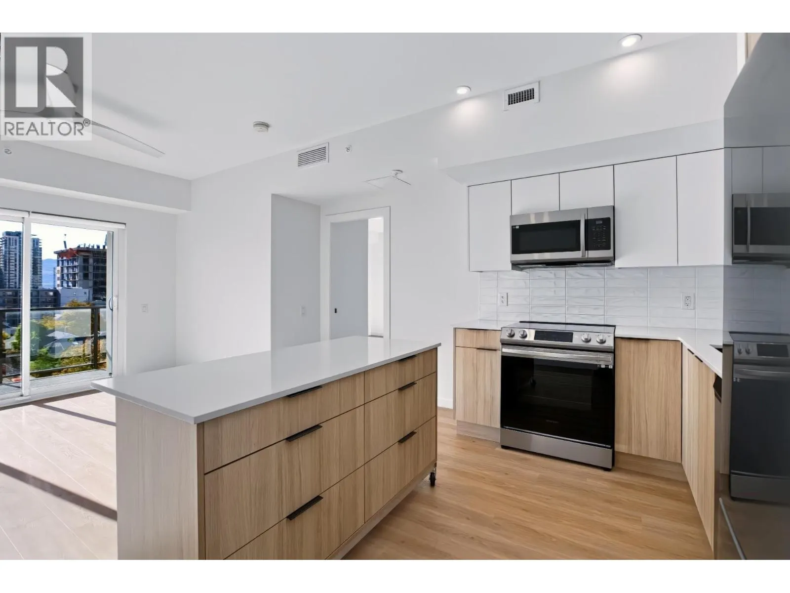 604 Cawston Avenue Unit# 615