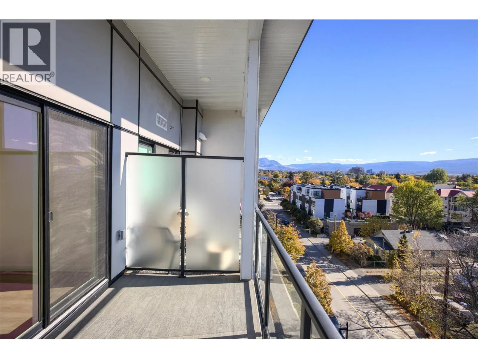 604 Cawston Avenue Unit# 615