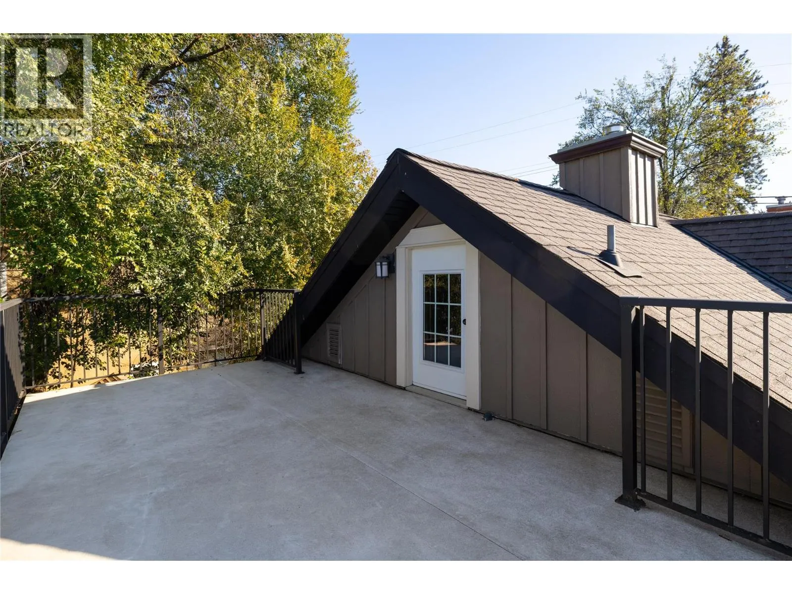 4004 Pleasant Valley Road