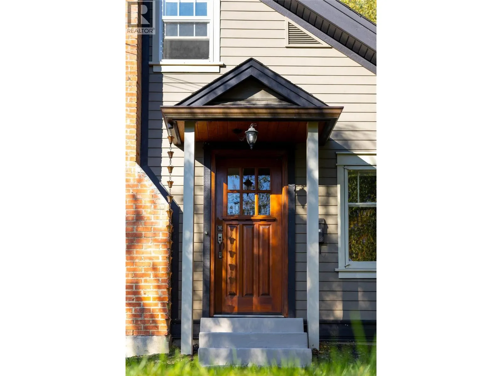 4004 Pleasant Valley Road