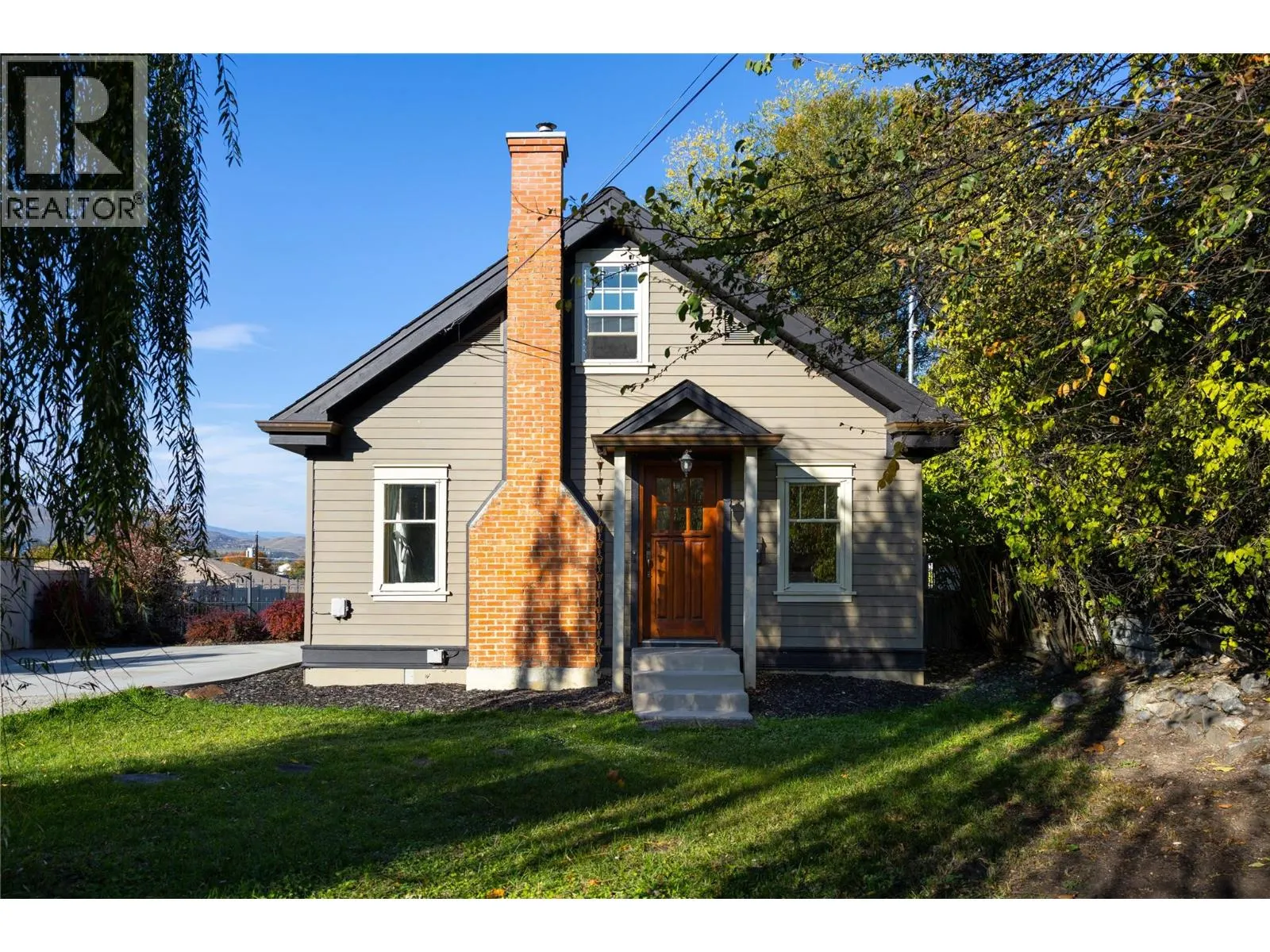 4004 Pleasant Valley Road