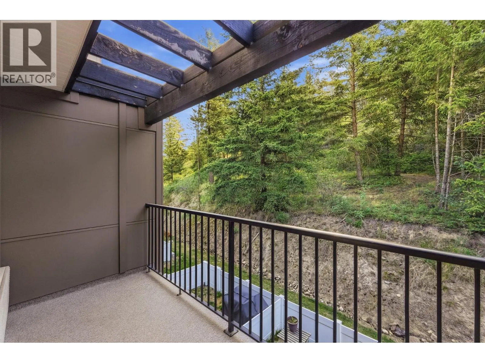 1483 Glenmore Road Unit# 311